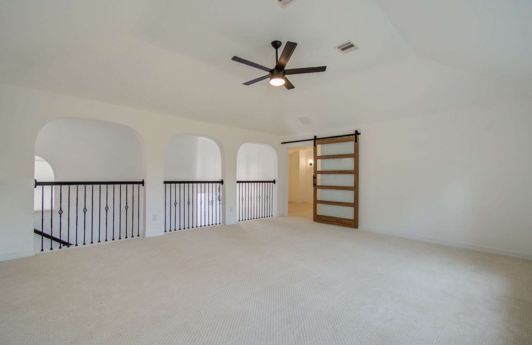 206 Cedar Creek Court, Pinehurst, TX 77362