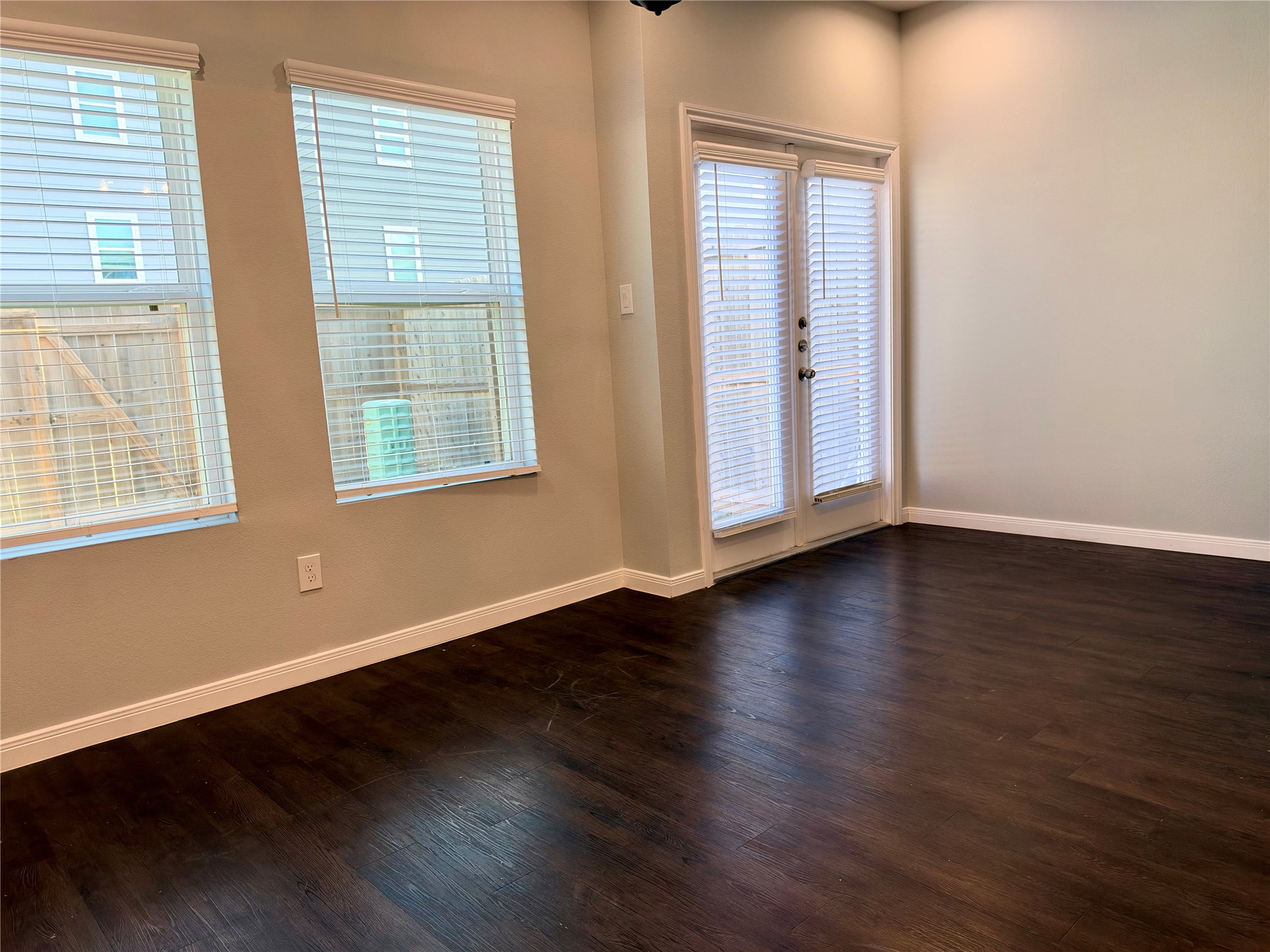 Living Room/Dining Room