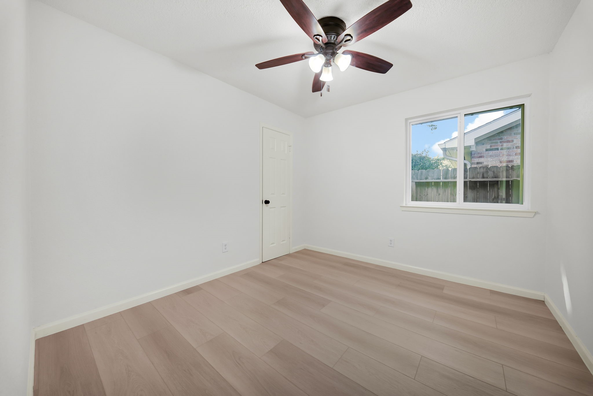 1910 Brushy Creek Drive, Sugar Land, TX 77478