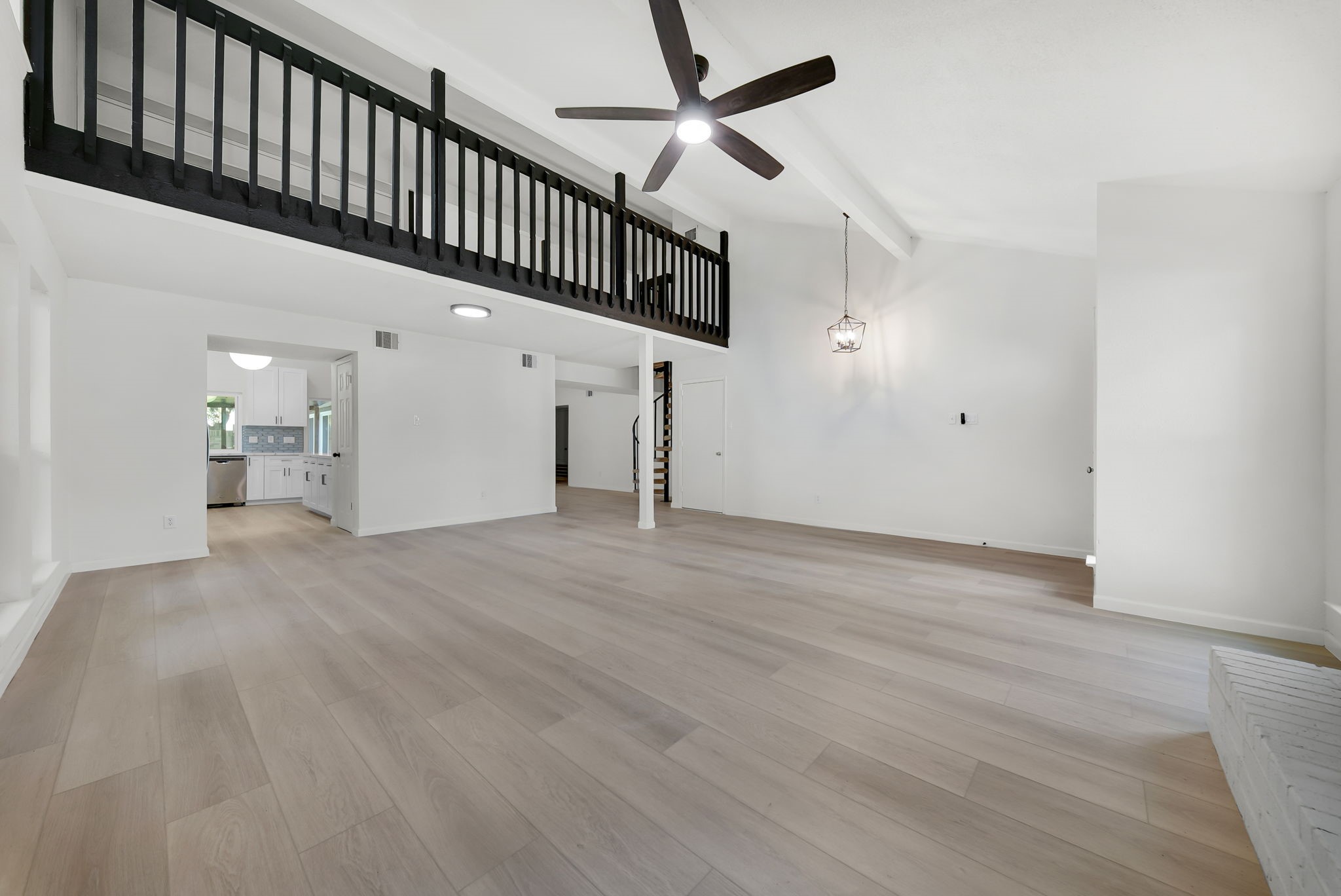 1910 Brushy Creek Drive, Sugar Land, TX 77478