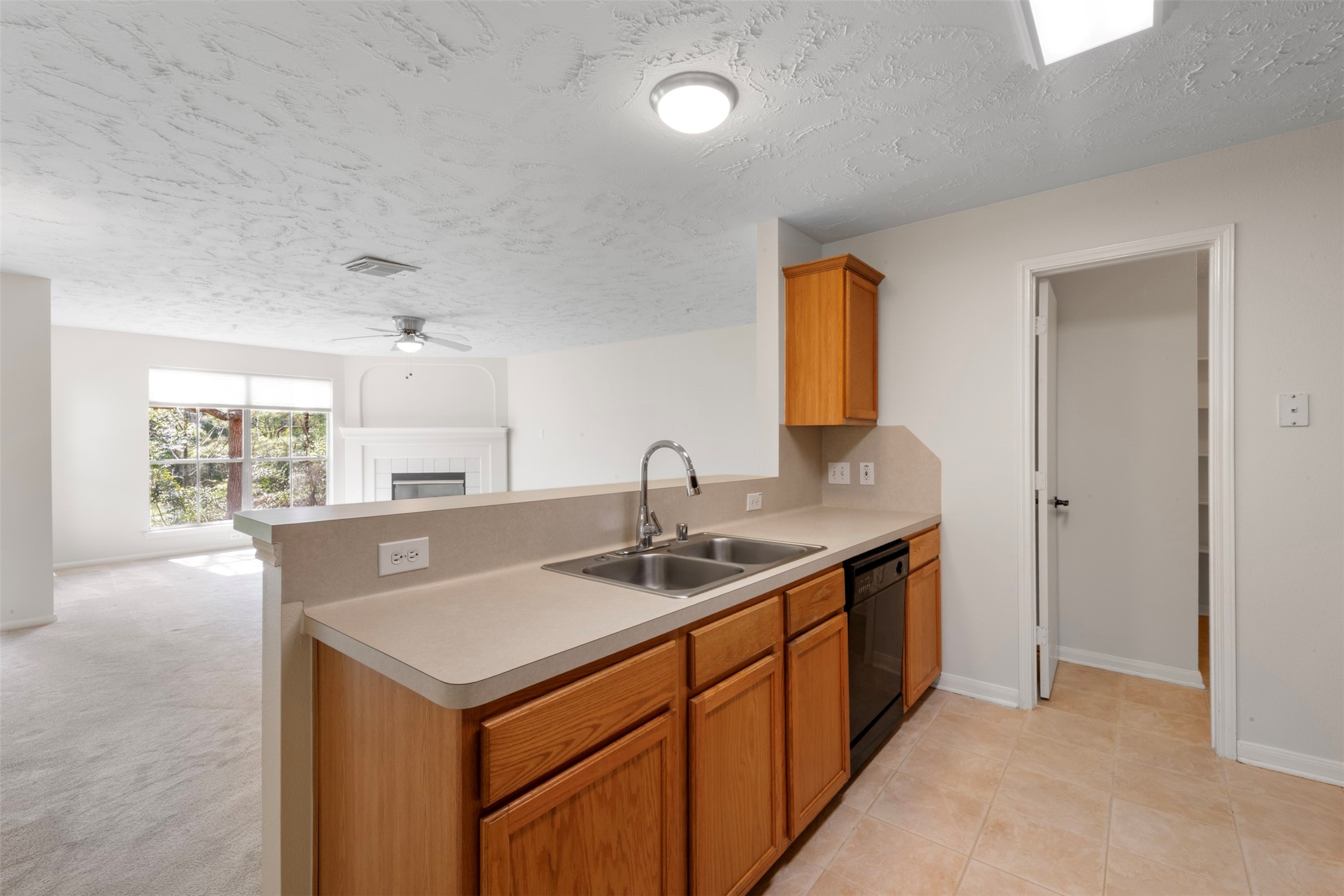 Another view of kitchen