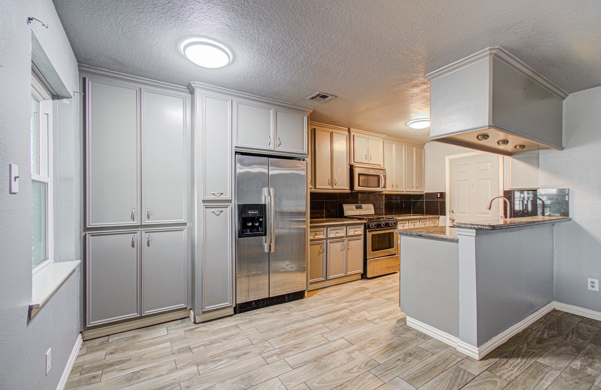 11910 Hunkler Drive, Houston, TX 77047