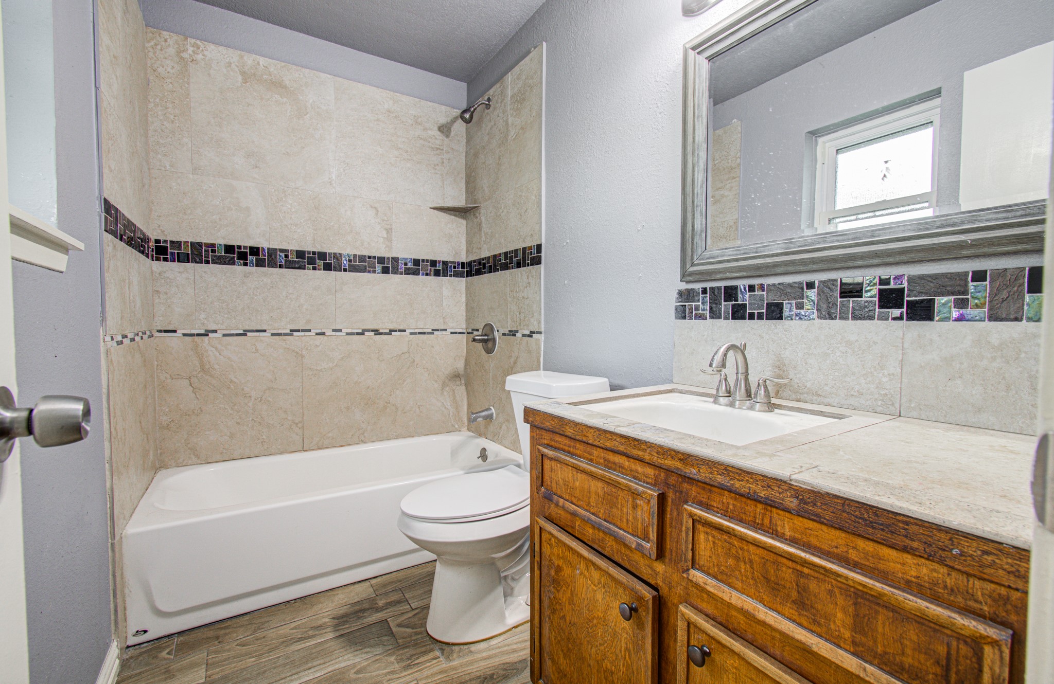 11910 Hunkler Drive, Houston, TX 77047