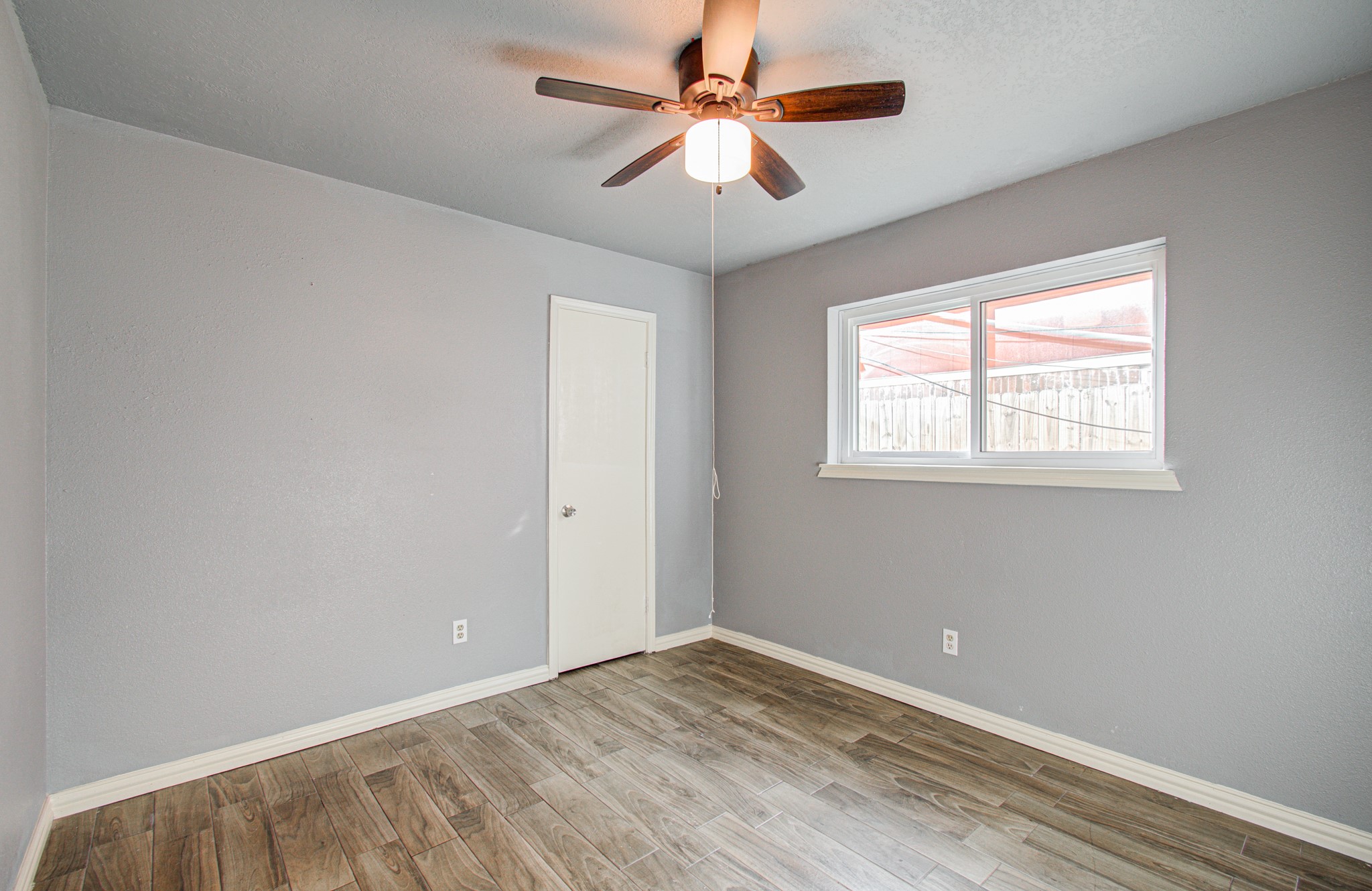 11910 Hunkler Drive, Houston, TX 77047