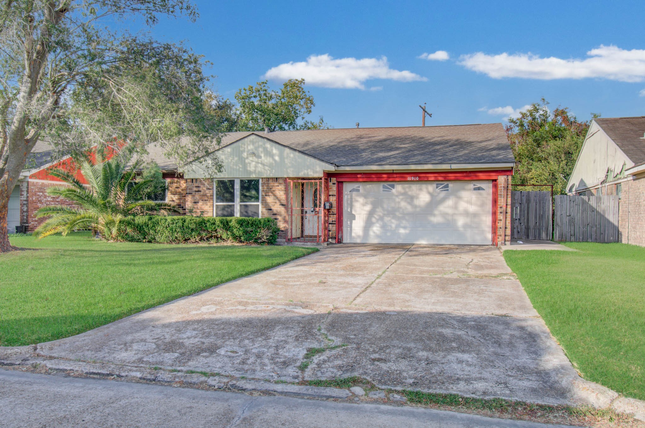 11910 Hunkler Drive, Houston, TX 77047