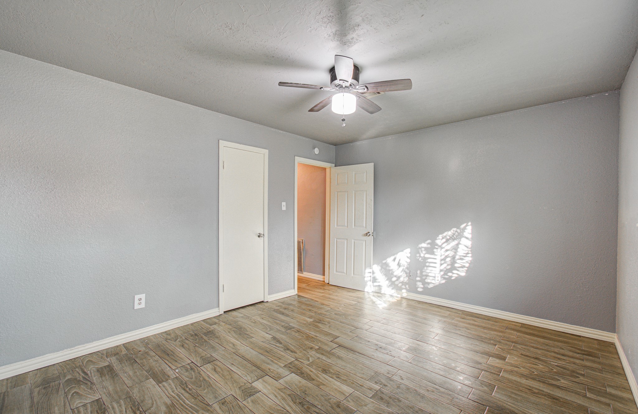 11910 Hunkler Drive, Houston, TX 77047