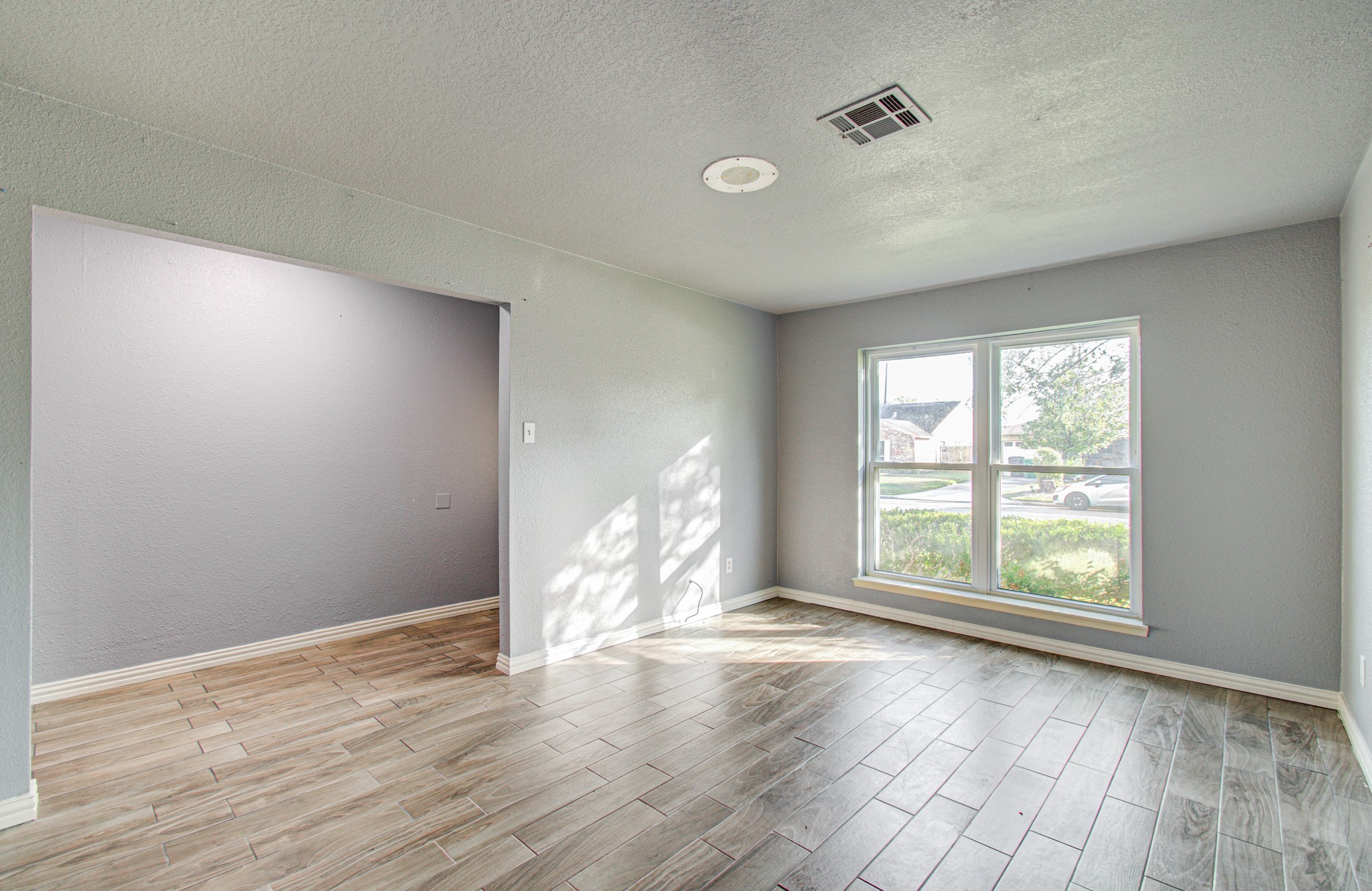 11910 Hunkler Drive, Houston, TX 77047