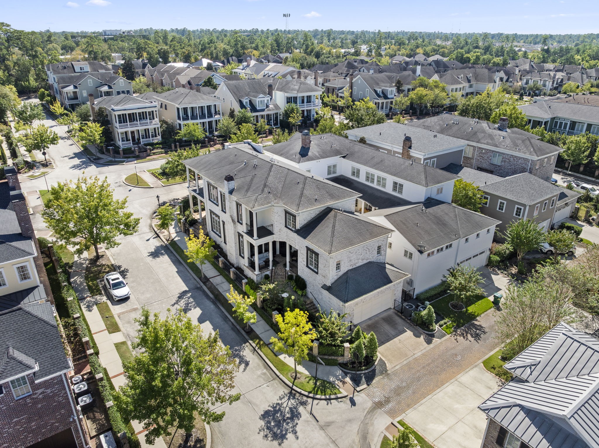 70 North Bay Boulevard, The Woodlands, TX 77380
