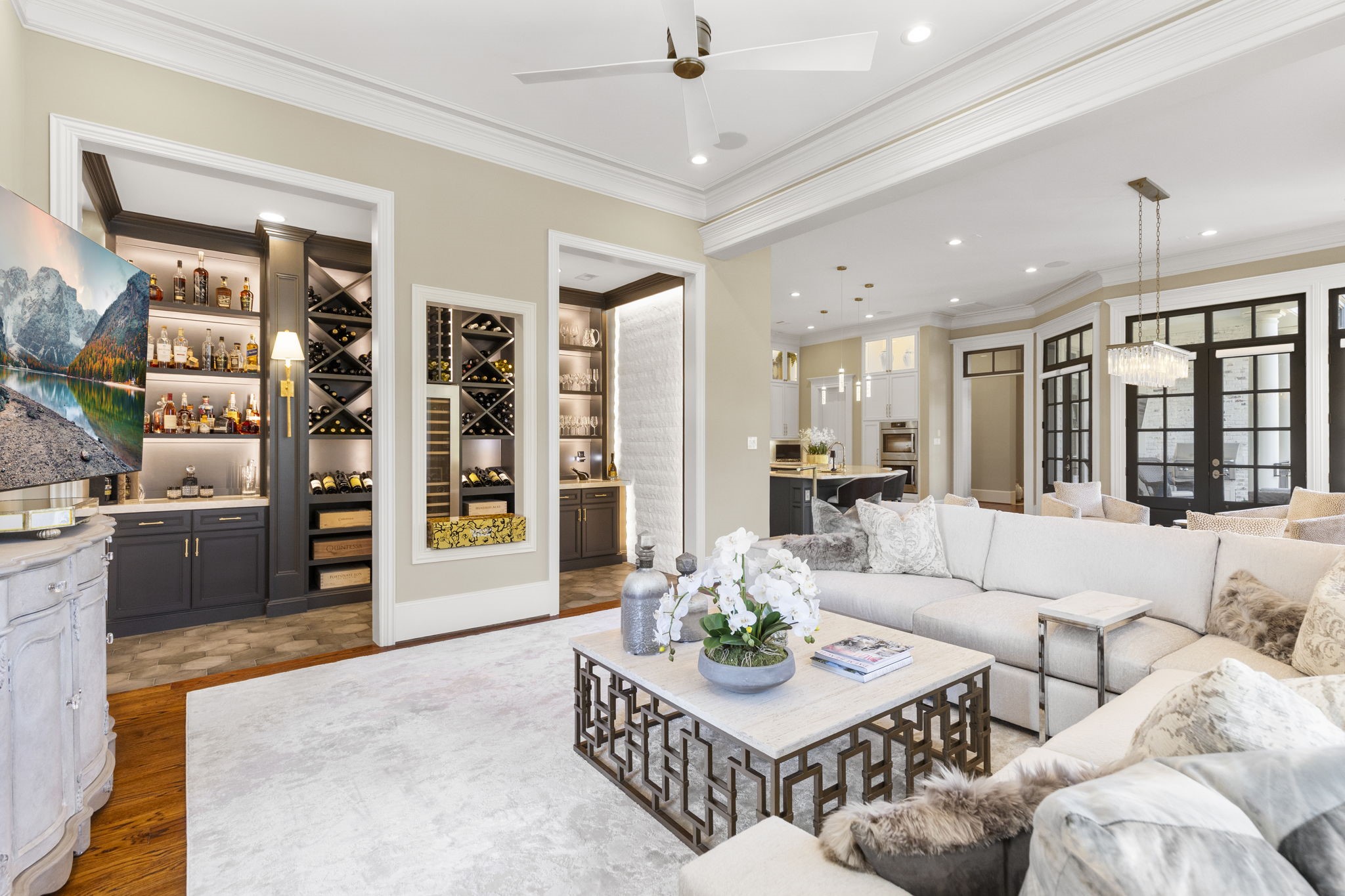 70 North Bay Boulevard, The Woodlands, TX 77380