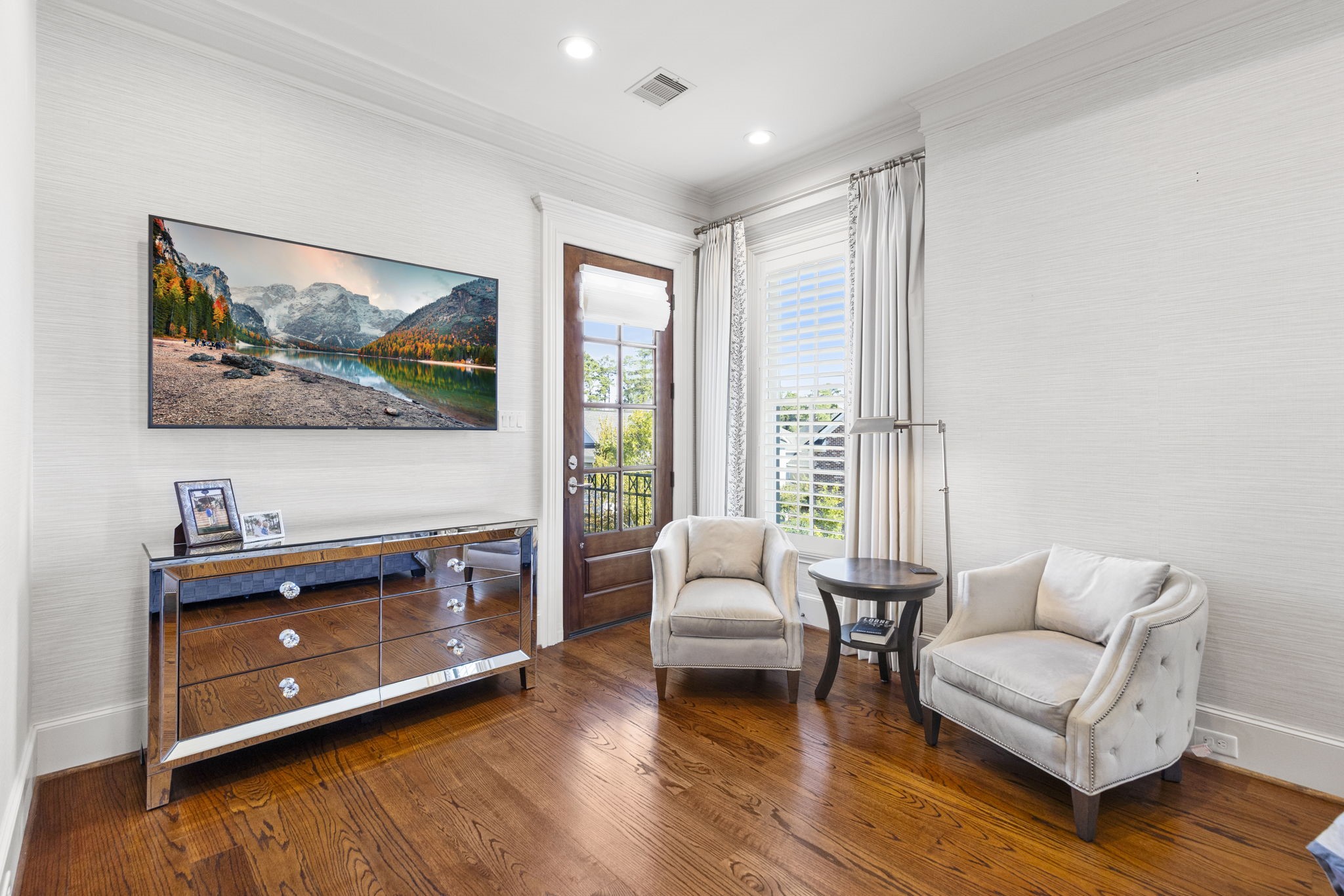 70 North Bay Boulevard, The Woodlands, TX 77380