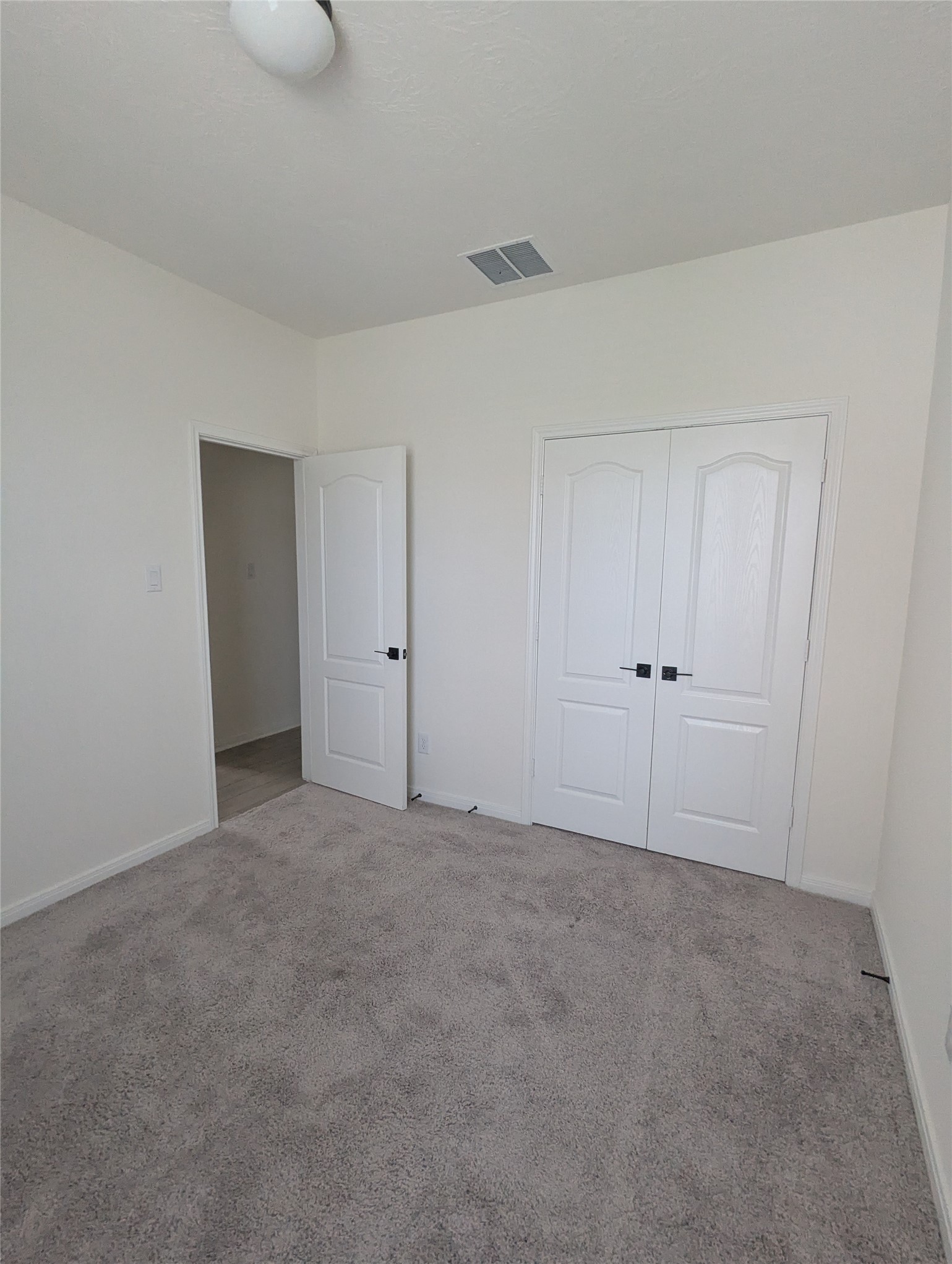 1301 Green Jay Lane, La Marque, TX 77568