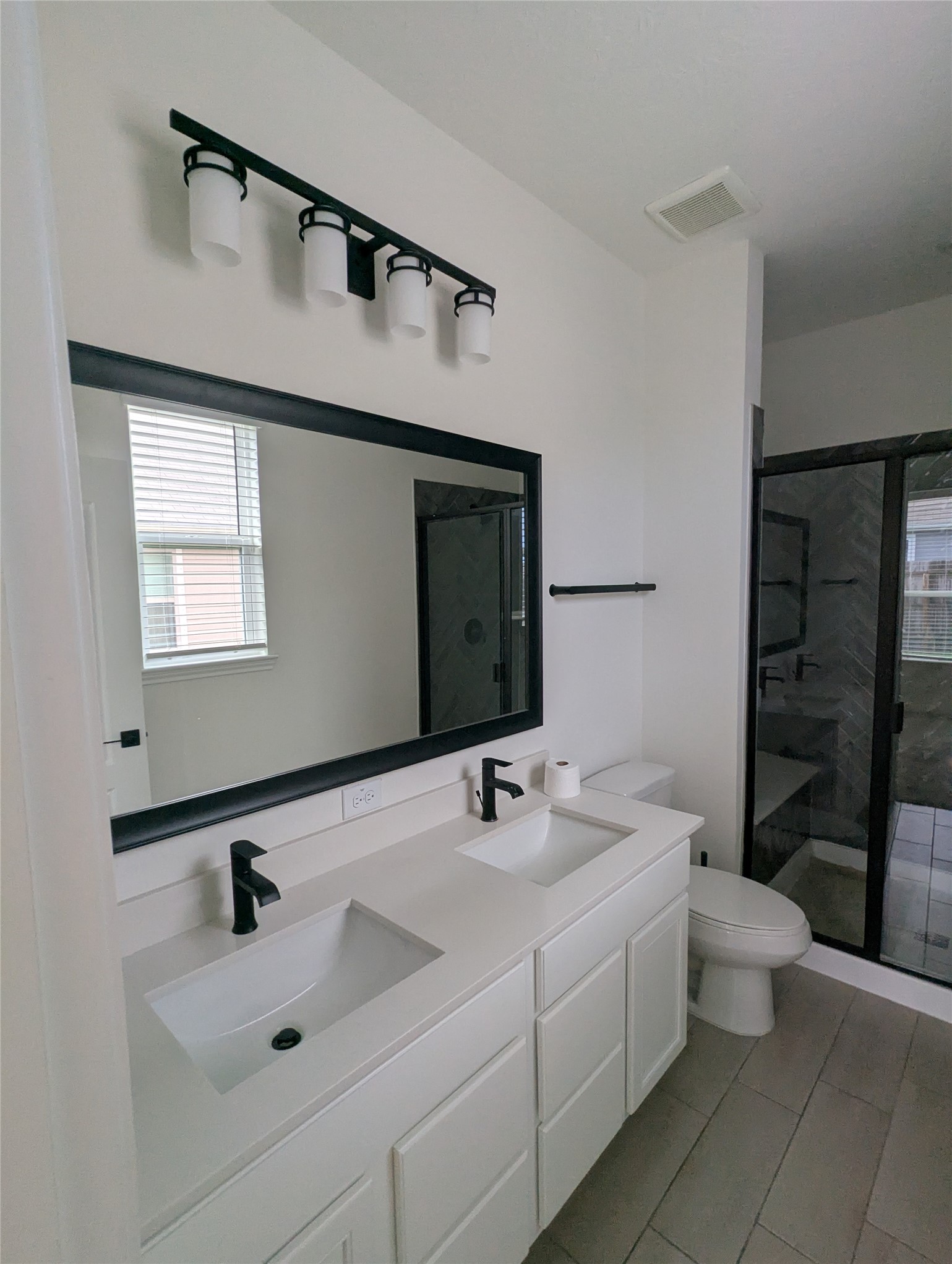 1301 Green Jay Lane, La Marque, TX 77568