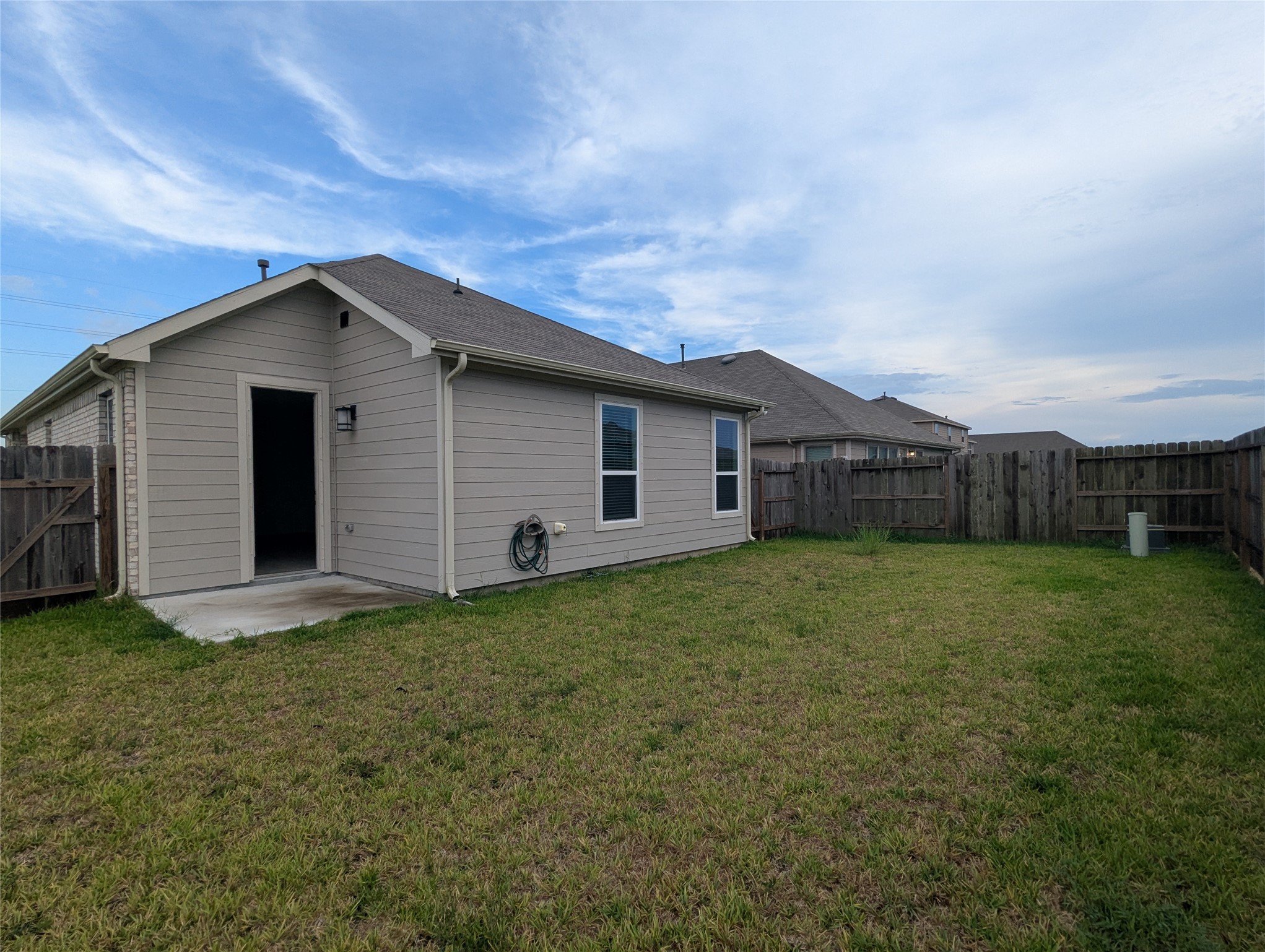 1301 Green Jay Lane, La Marque, TX 77568