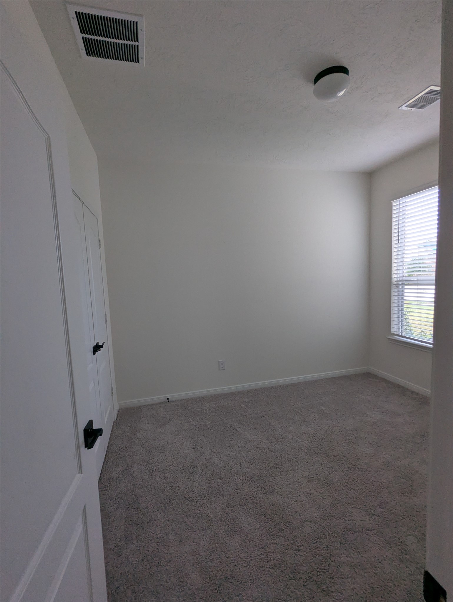 1301 Green Jay Lane, La Marque, TX 77568