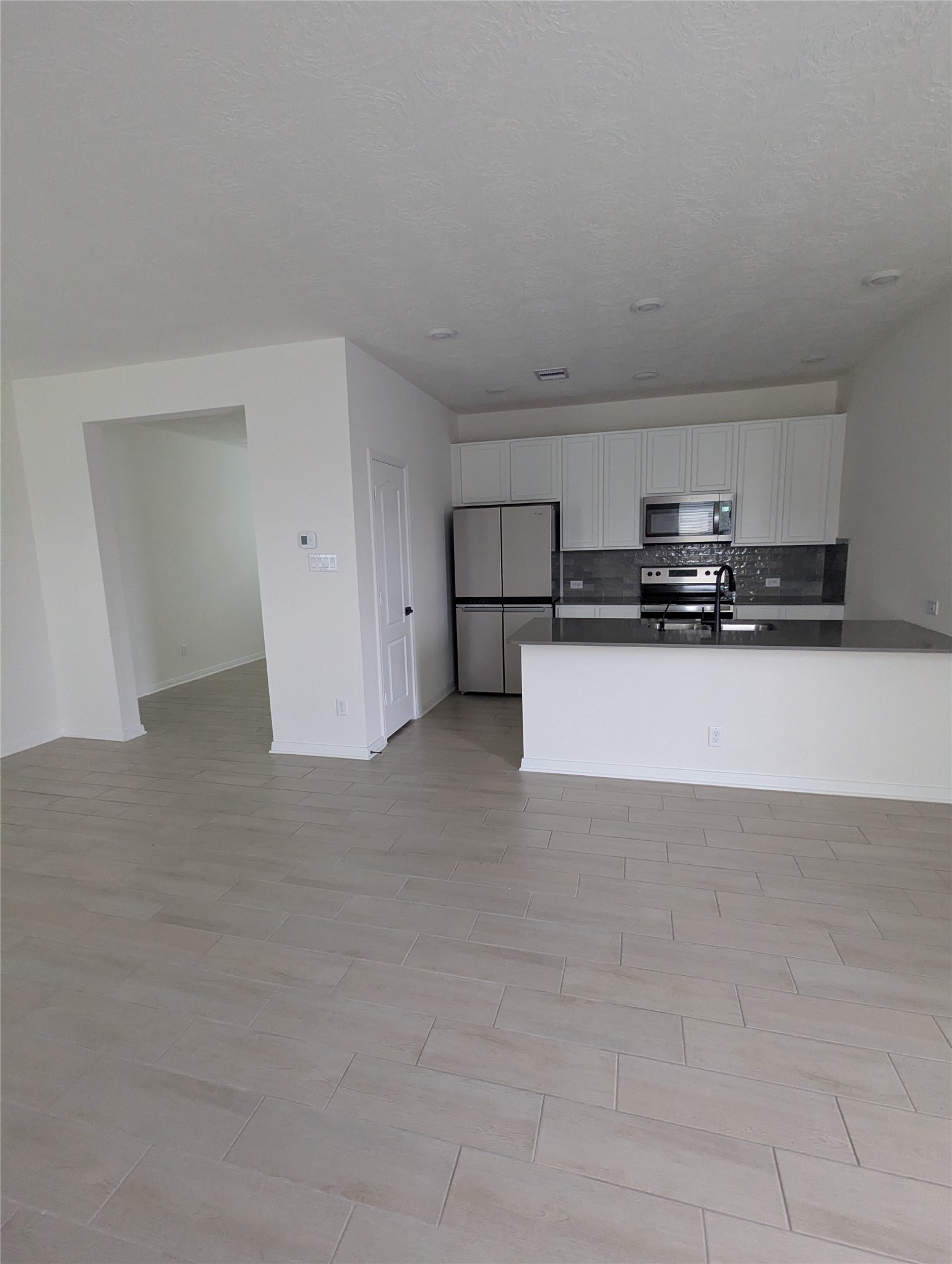 1301 Green Jay Lane, La Marque, TX 77568 1301 Green Jay Lane, La Marque, TX 77568