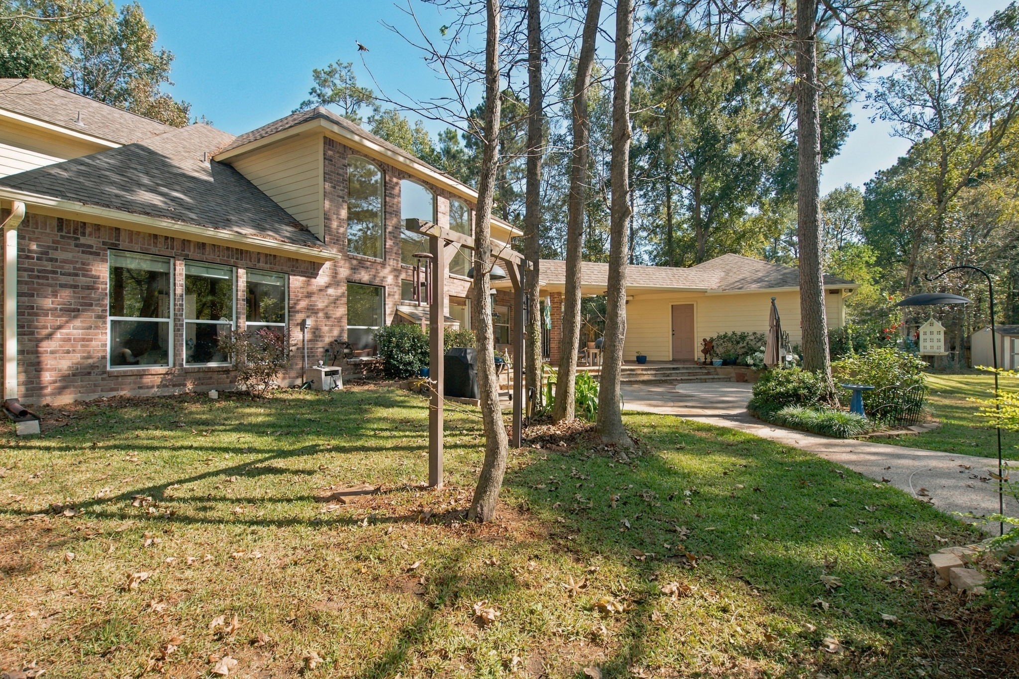 12411 Stallion Court, Magnolia, TX 77354