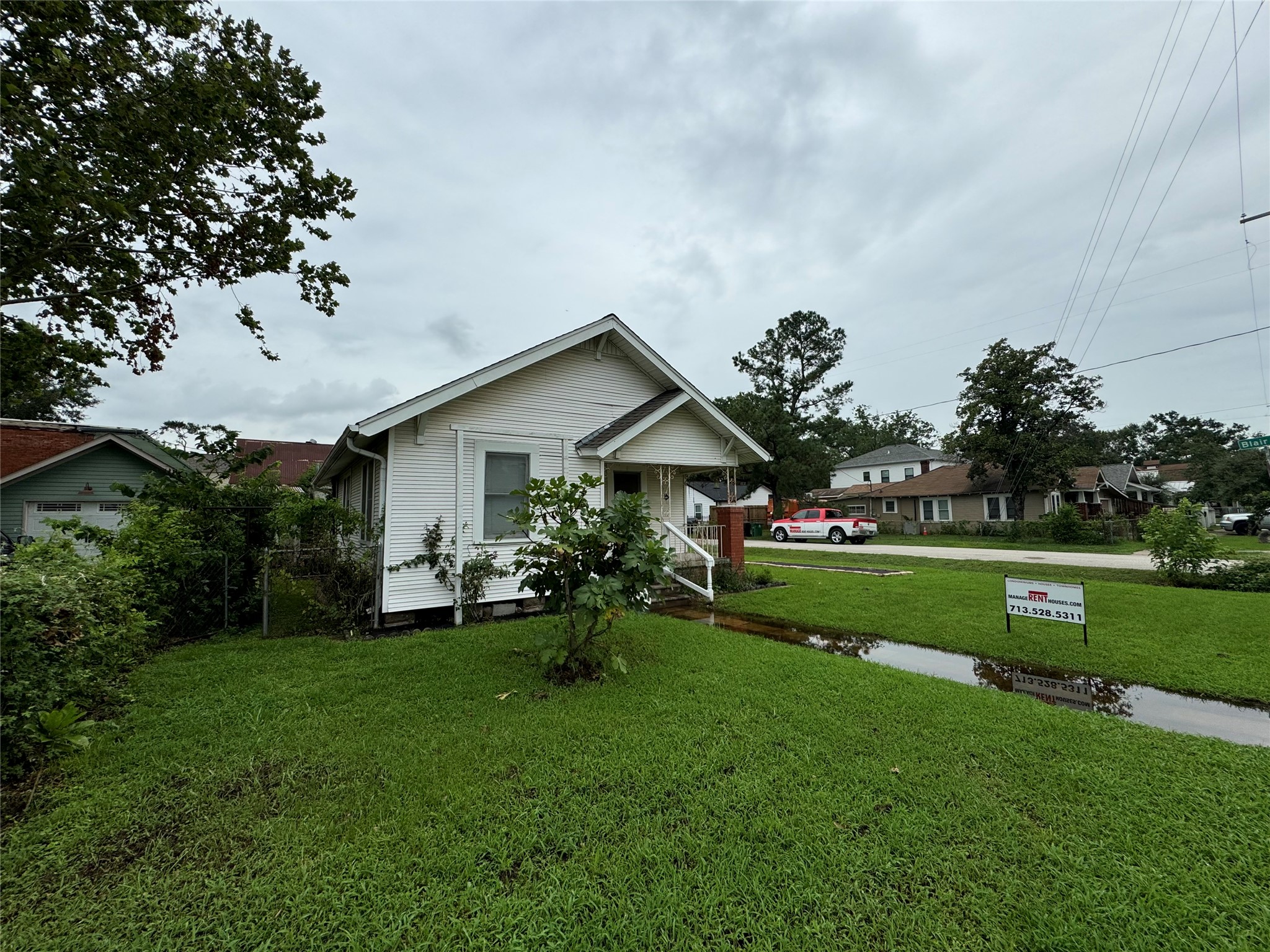 901 W 13th, Houston, TX 77008
