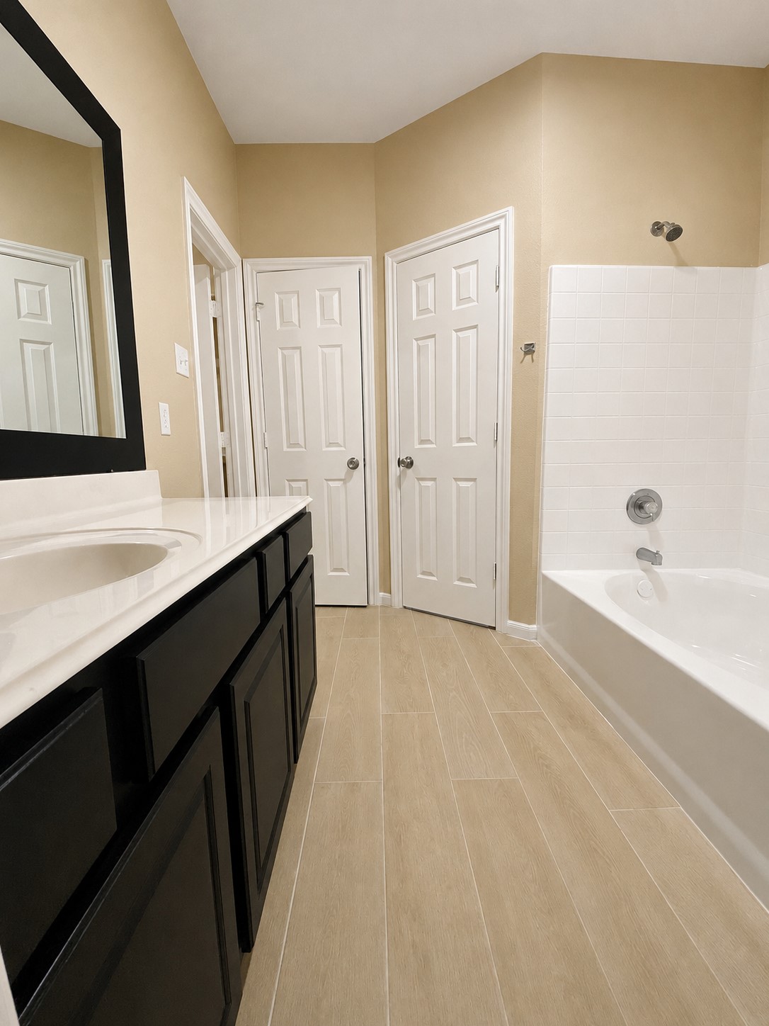 215 Doncaster Street, Conroe, TX 77303