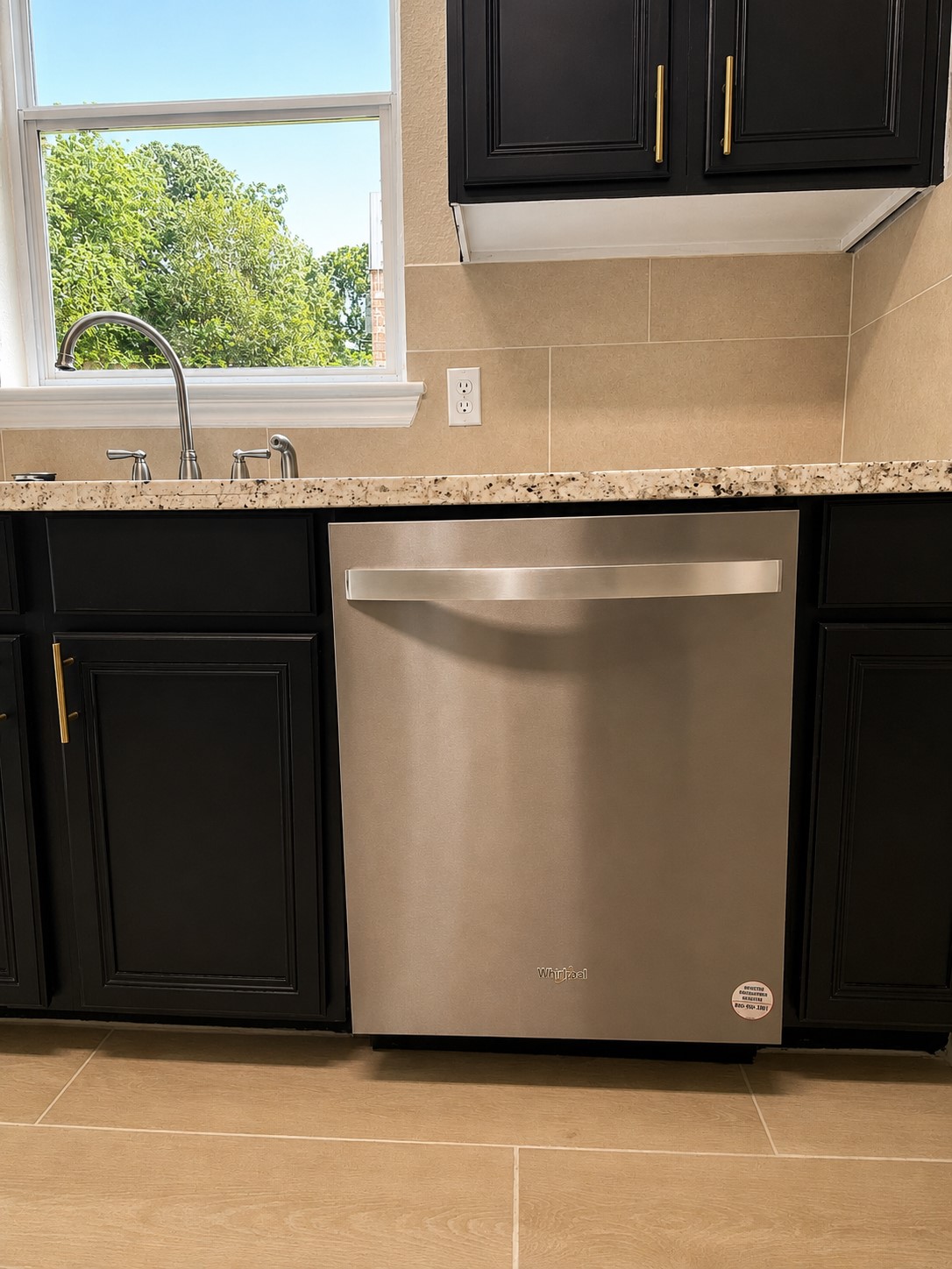 215 Doncaster Street, Conroe, TX 77303