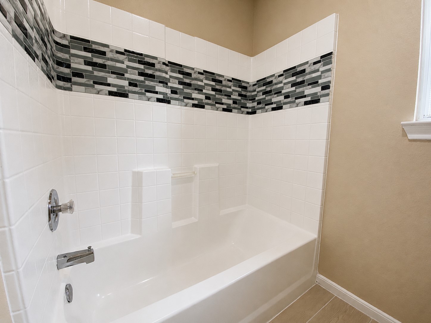 215 Doncaster Street, Conroe, TX 77303