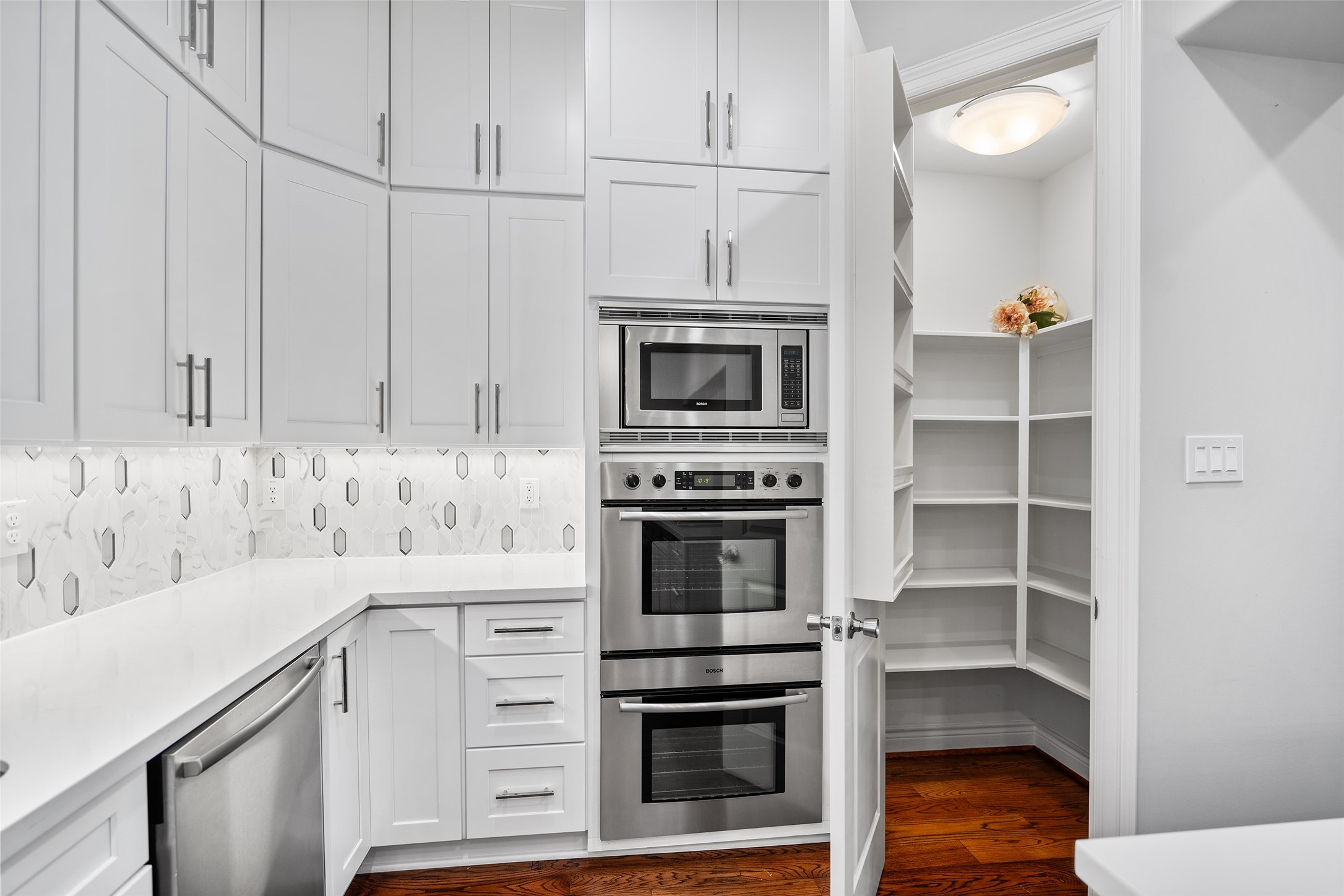 2105 Crocker Street, Houston, TX 77006