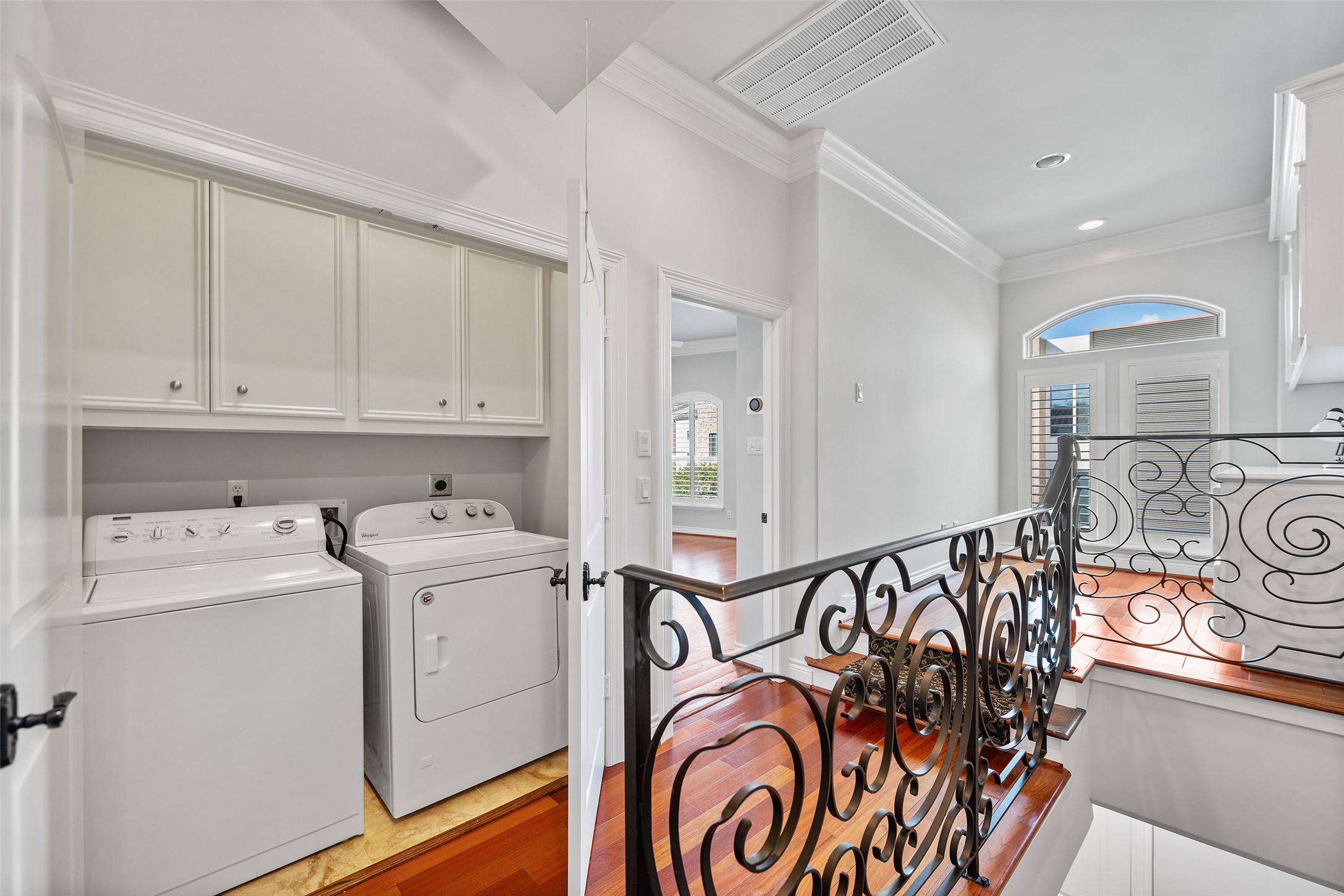 2105 Crocker Street, Houston, TX 77006