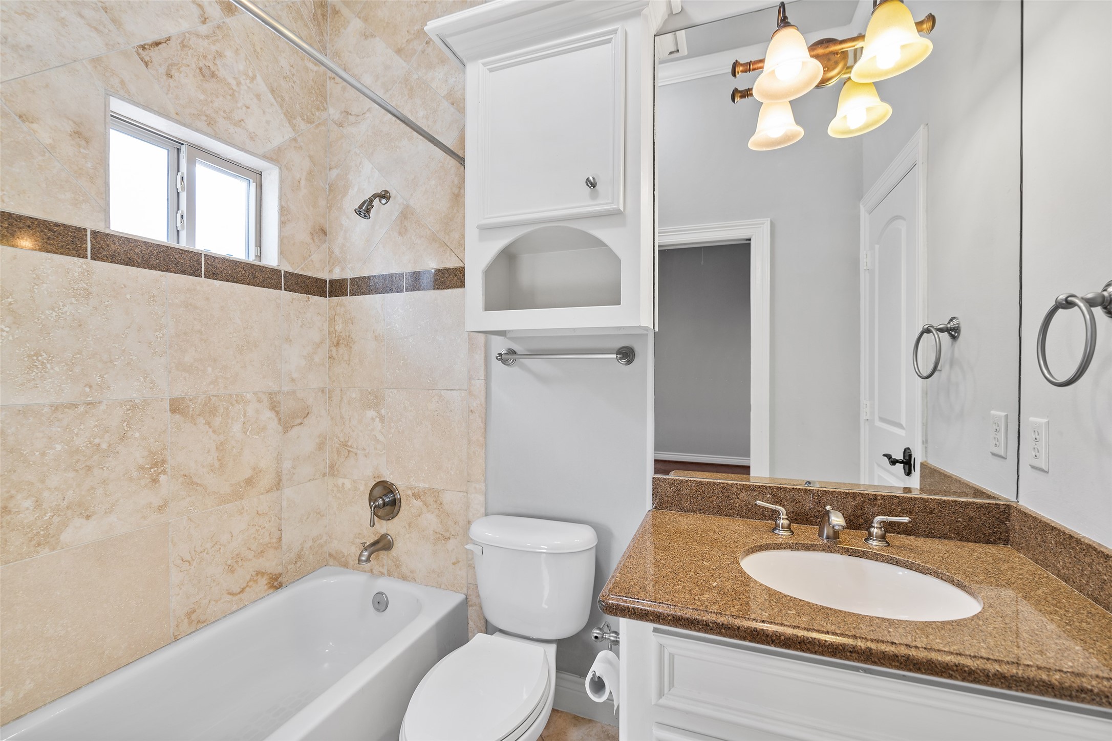 2105 Crocker Street, Houston, TX 77006