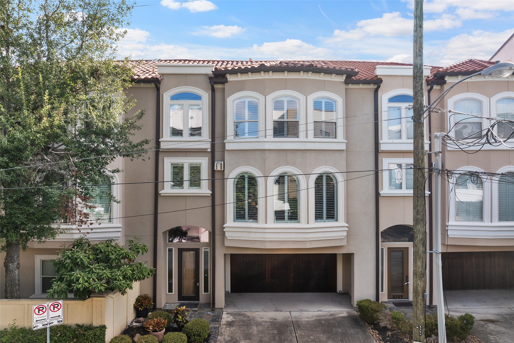 2105 Crocker Street, Houston, TX 77006