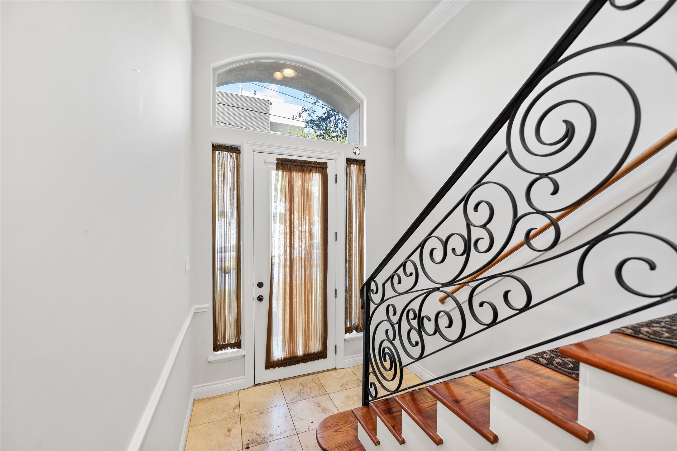 2105 Crocker Street, Houston, TX 77006