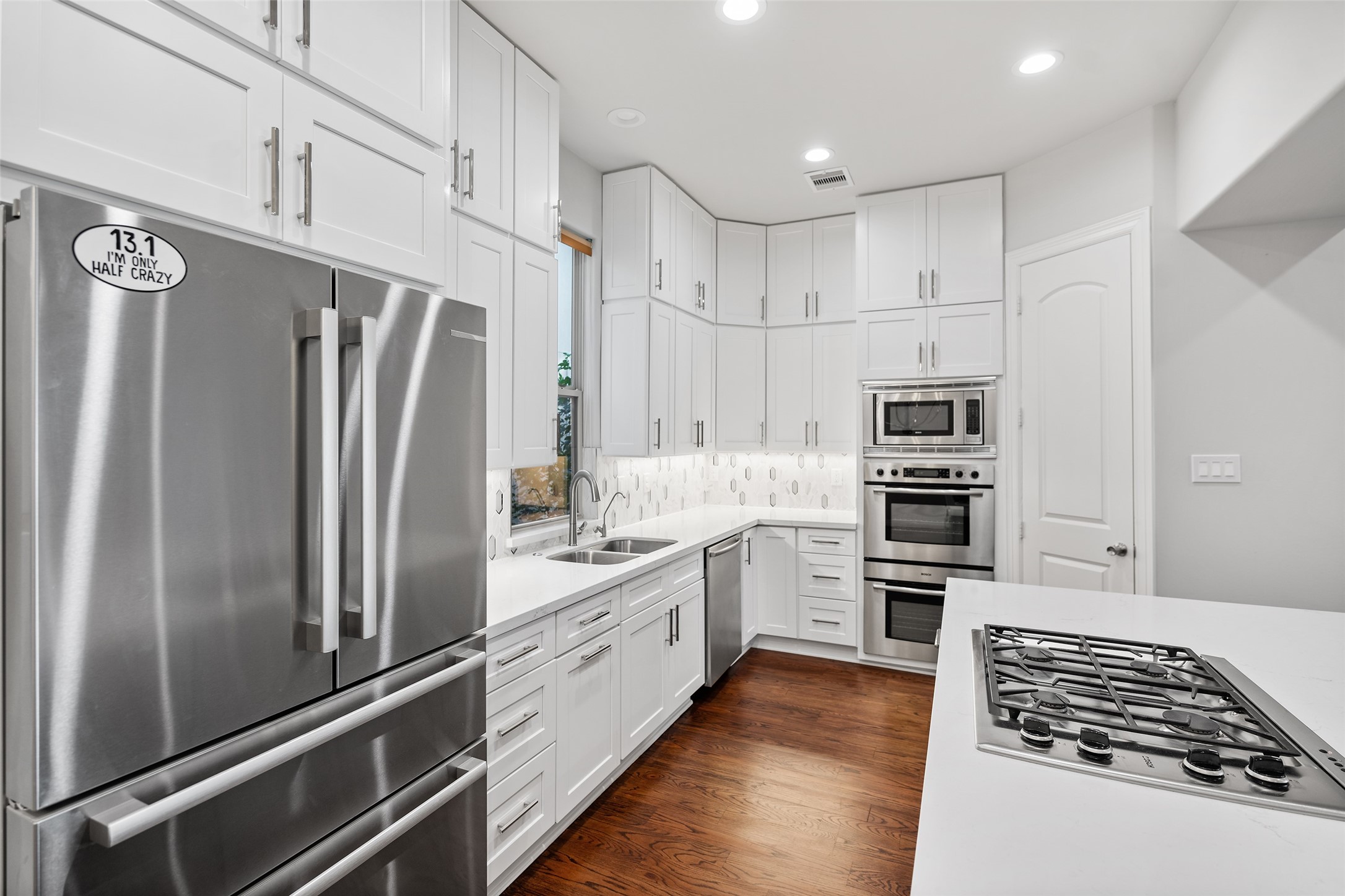 2105 Crocker Street, Houston, TX 77006