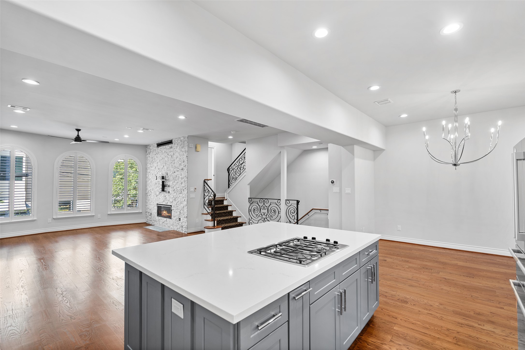 2105 Crocker Street, Houston, TX 77006