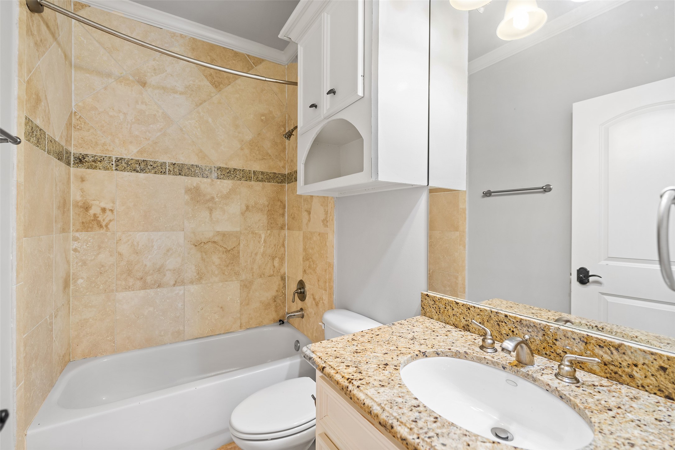 2105 Crocker Street, Houston, TX 77006 2105 Crocker Street, Houston, TX 77006