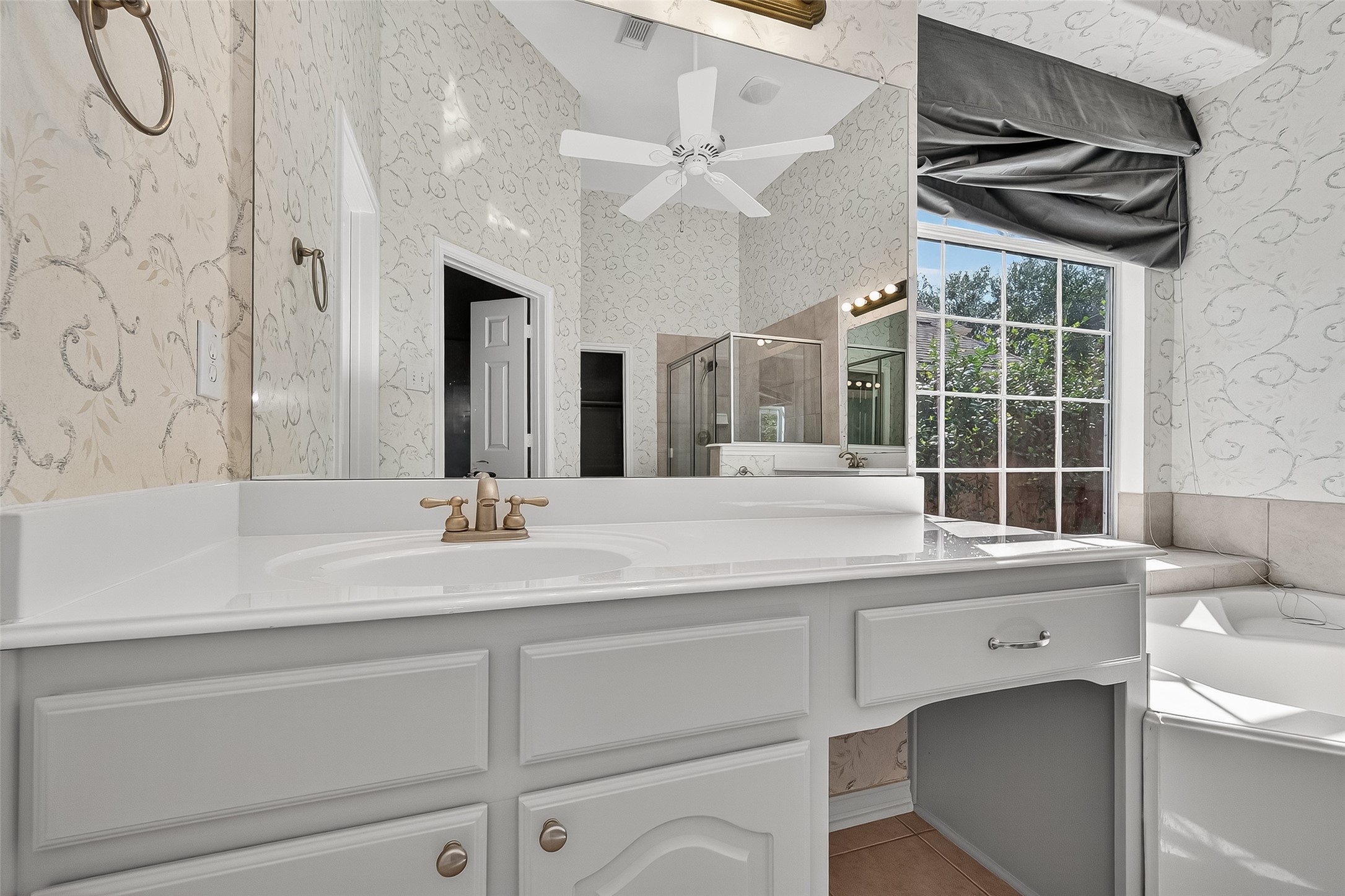 2223 Fern Mist Lane, Katy, TX 77494
