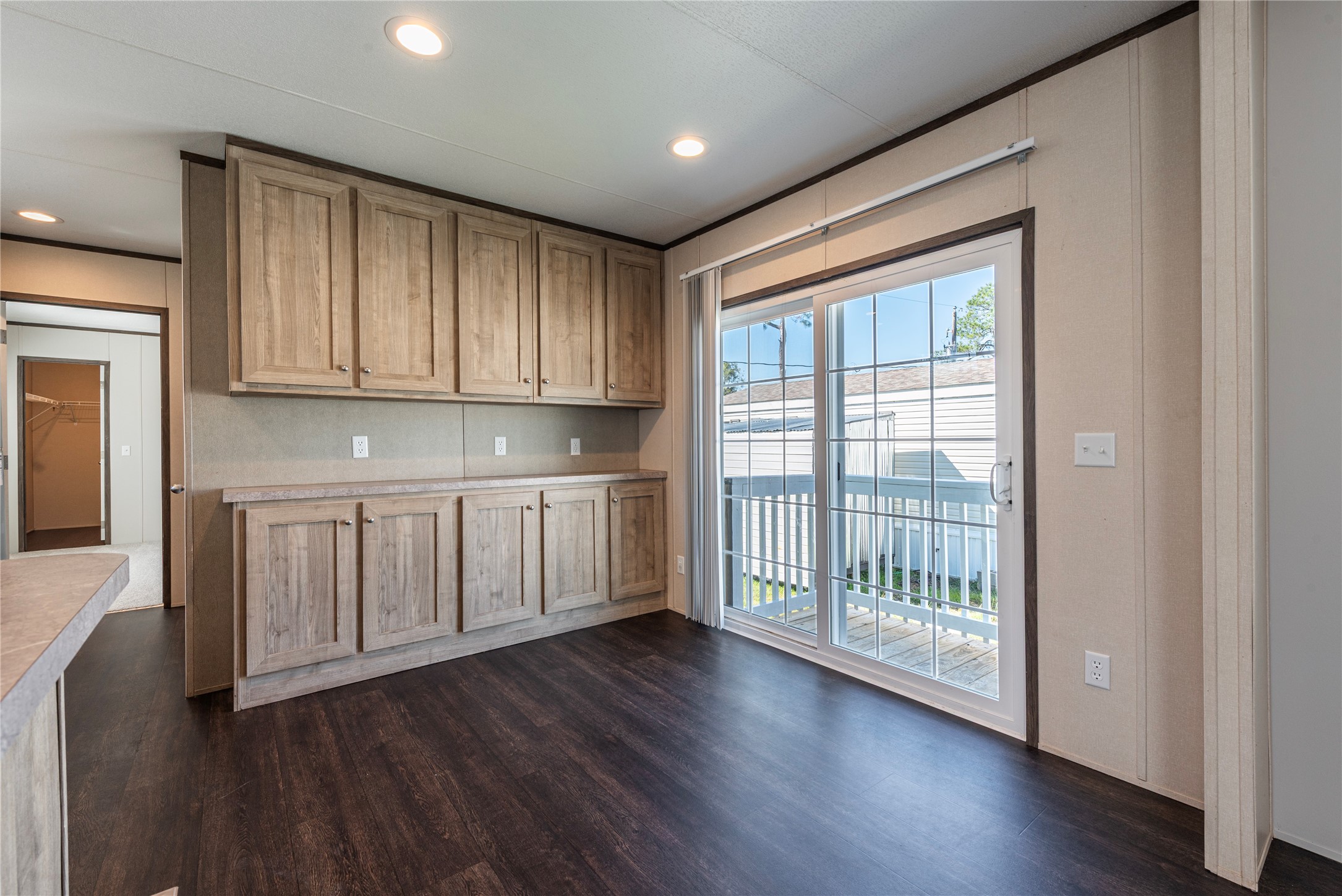 8700 Patricia Lane, #29, Hitchcock, TX 77563