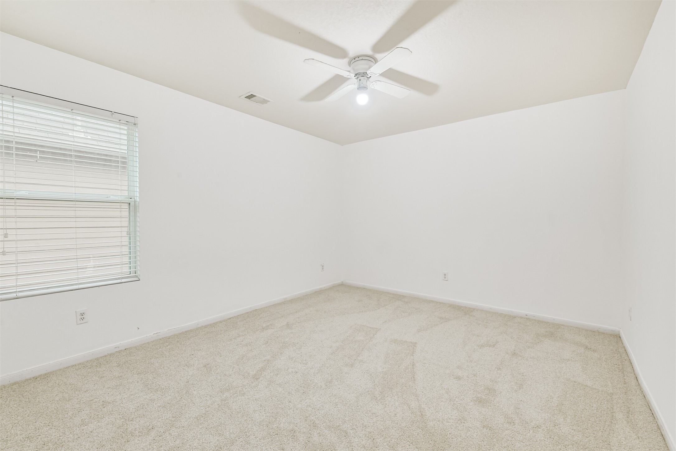 1230 Newsome Glenn Drive, Houston, TX 77090