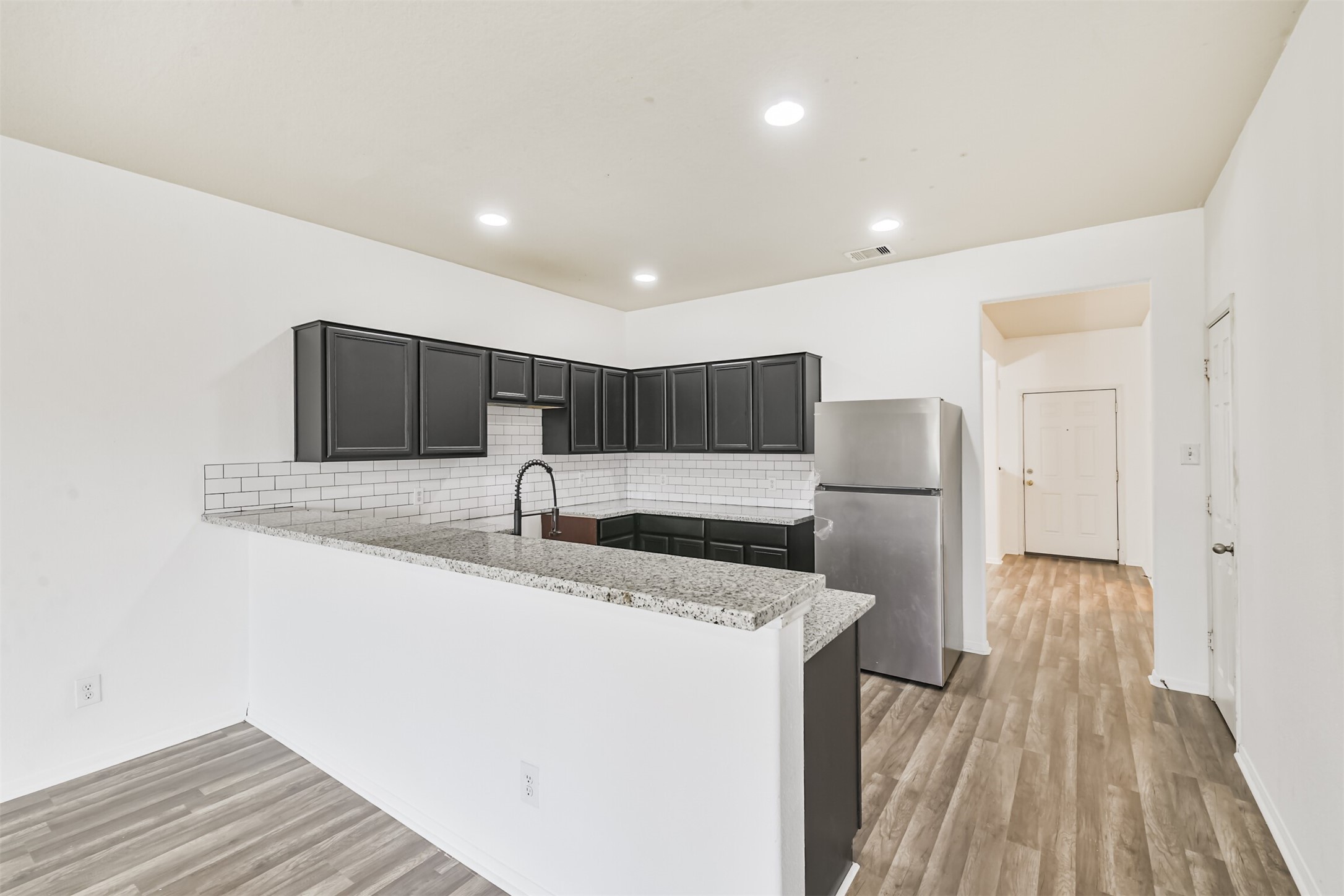 1230 Newsome Glenn Drive, Houston, TX 77090