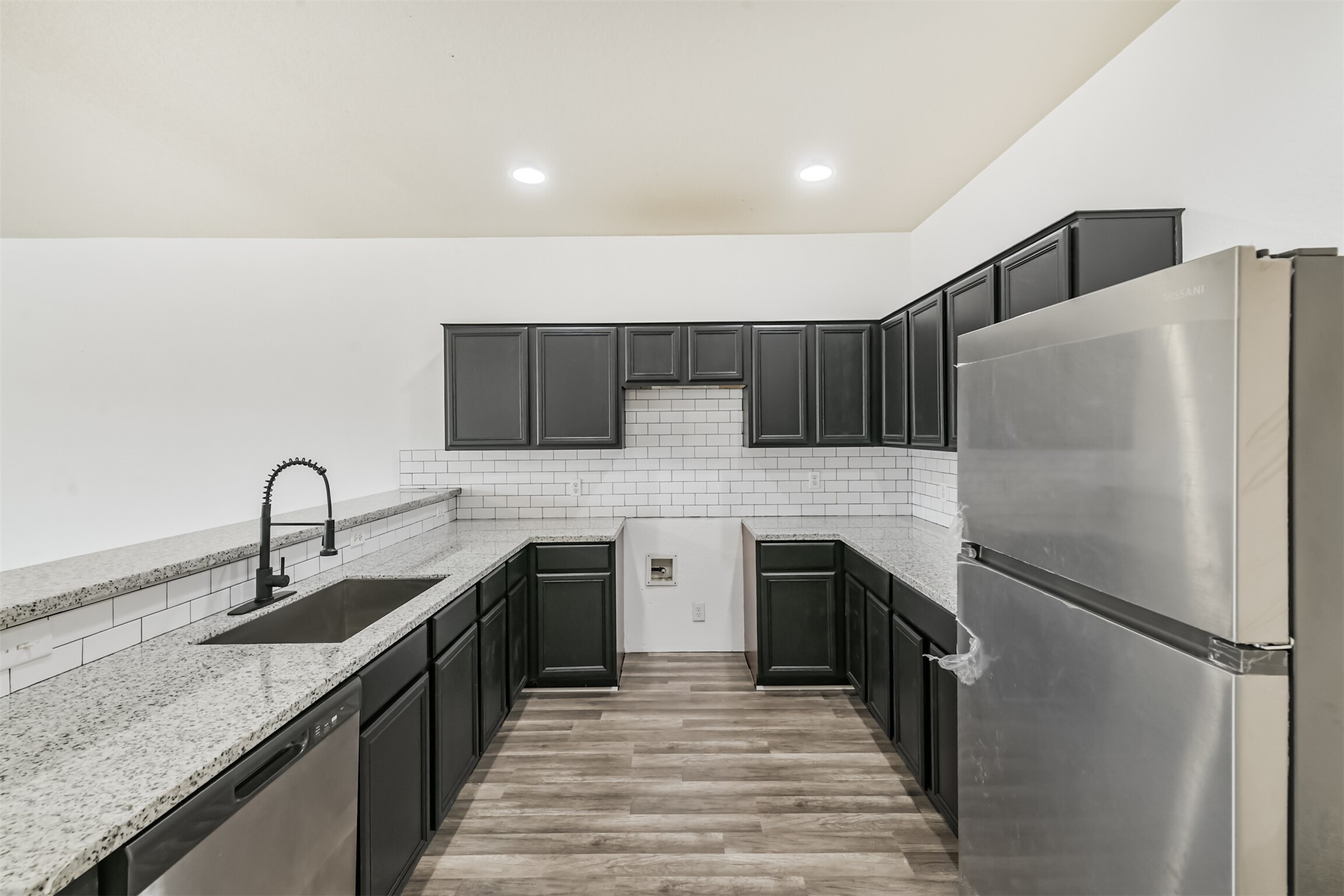 1230 Newsome Glenn Drive, Houston, TX 77090