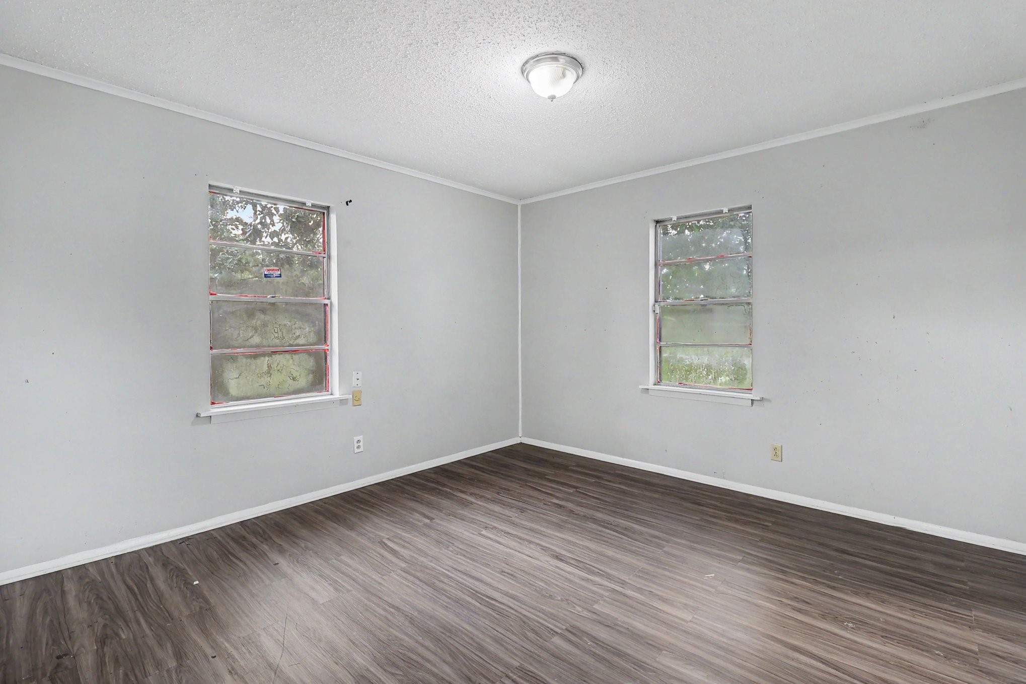 901 Westmont Drive, Houston, TX 77015