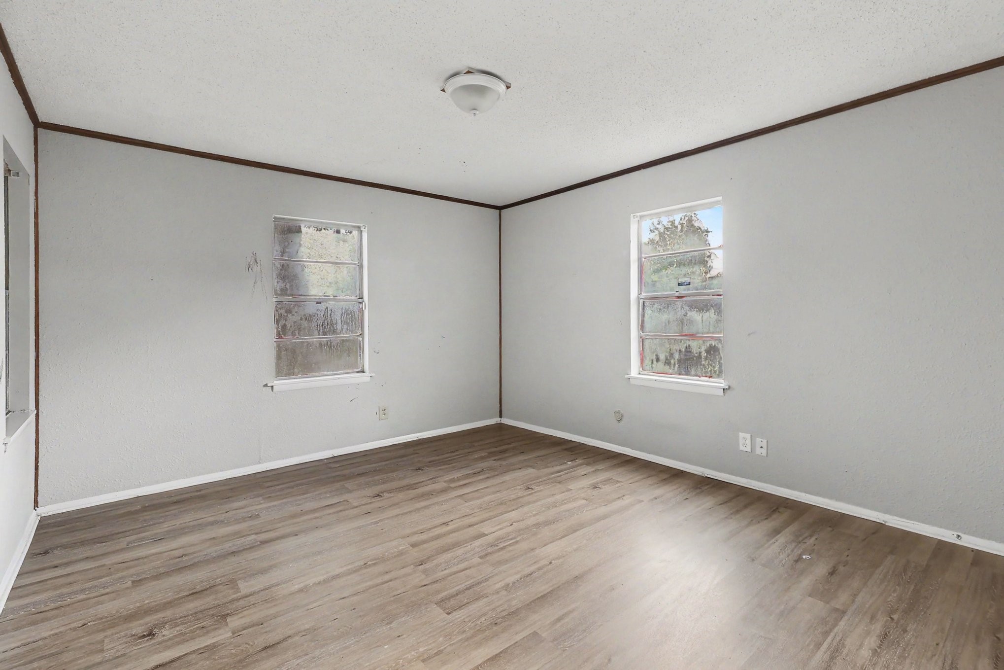 901 Westmont Drive, Houston, TX 77015