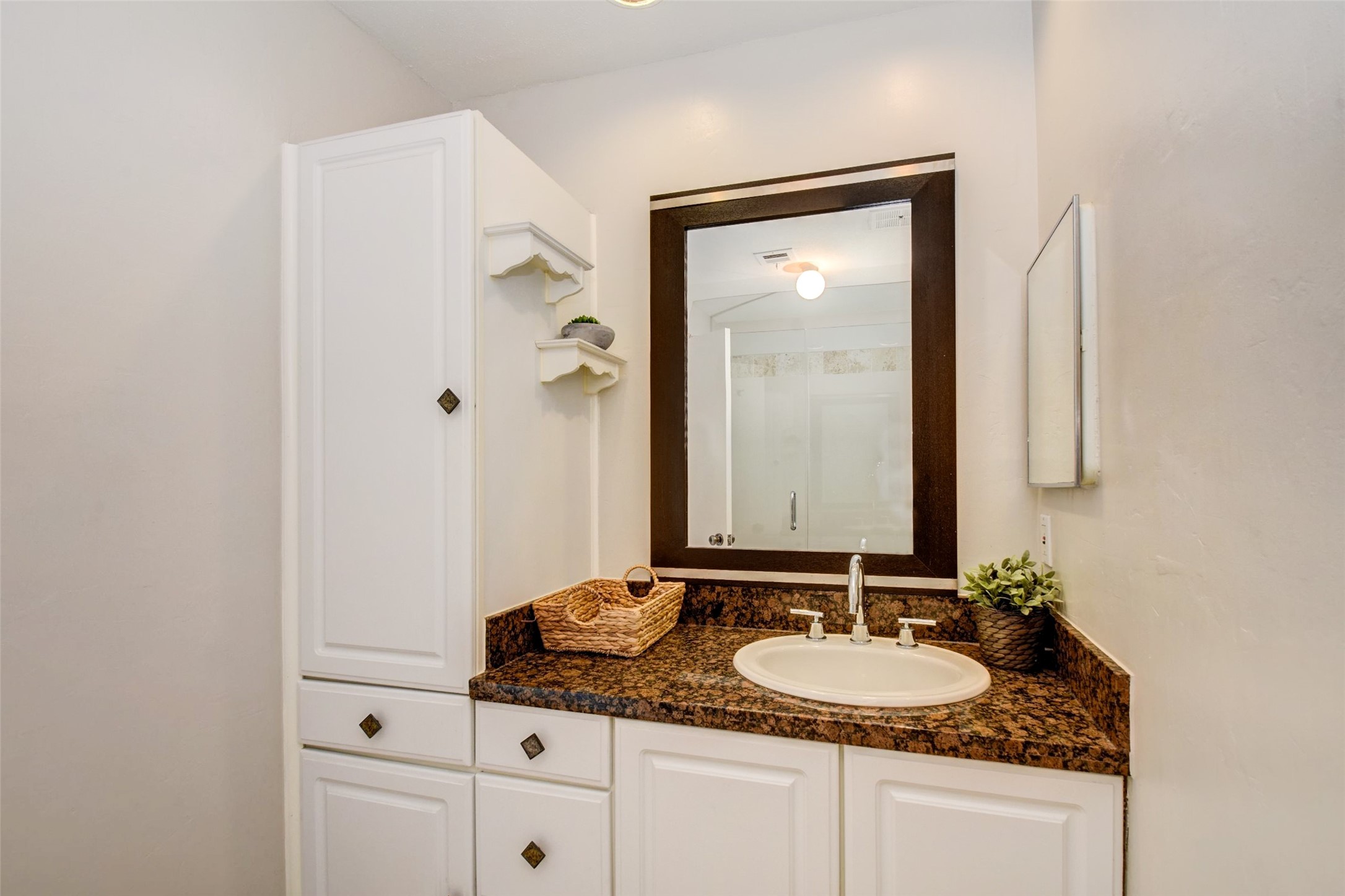 2829 Timmons Lane, #138, Houston, TX 77027