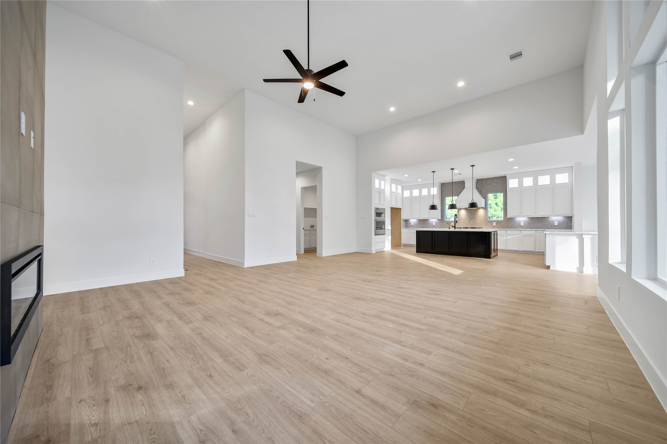 343 Louvenia Court, Pinehurst, TX 77362 343 Louvenia Court, Pinehurst, TX 77362