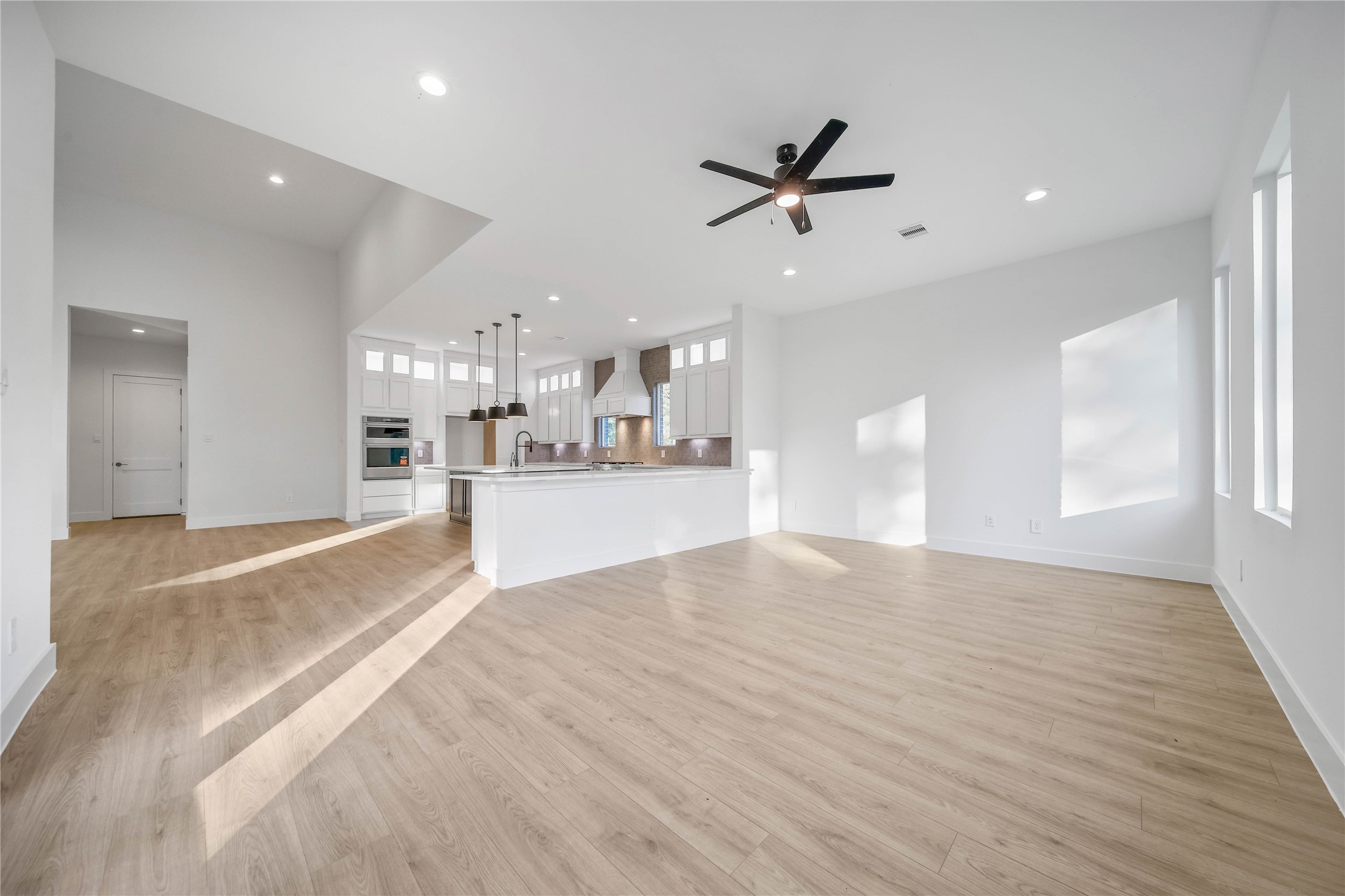 343 Louvenia Court, Pinehurst, TX 77362