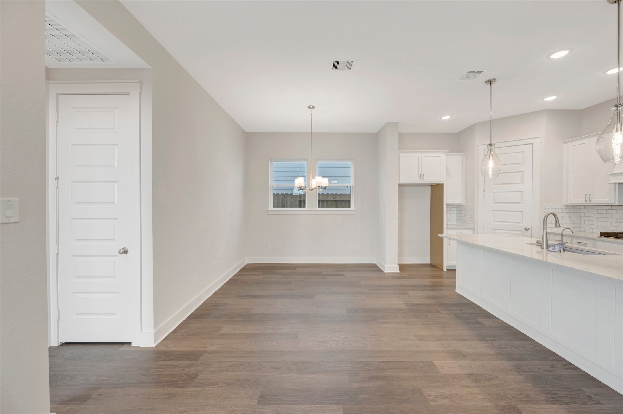 16734 Vibrant Avenue, Hockley, TX 77447