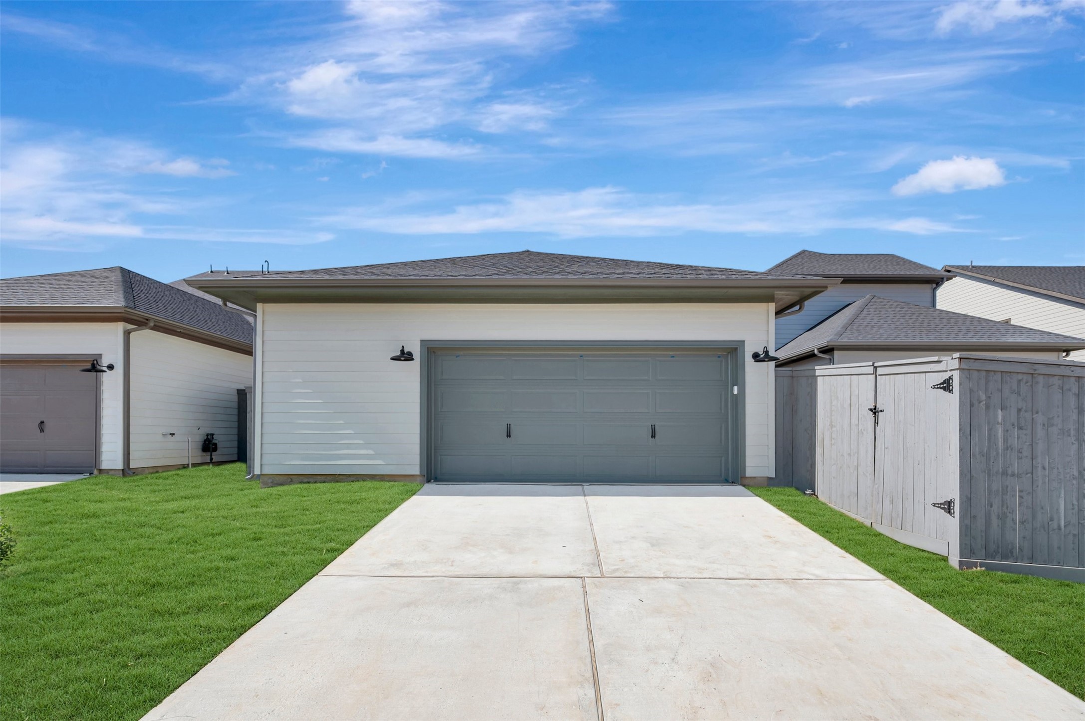 16734 Vibrant Avenue, Hockley, TX 77447