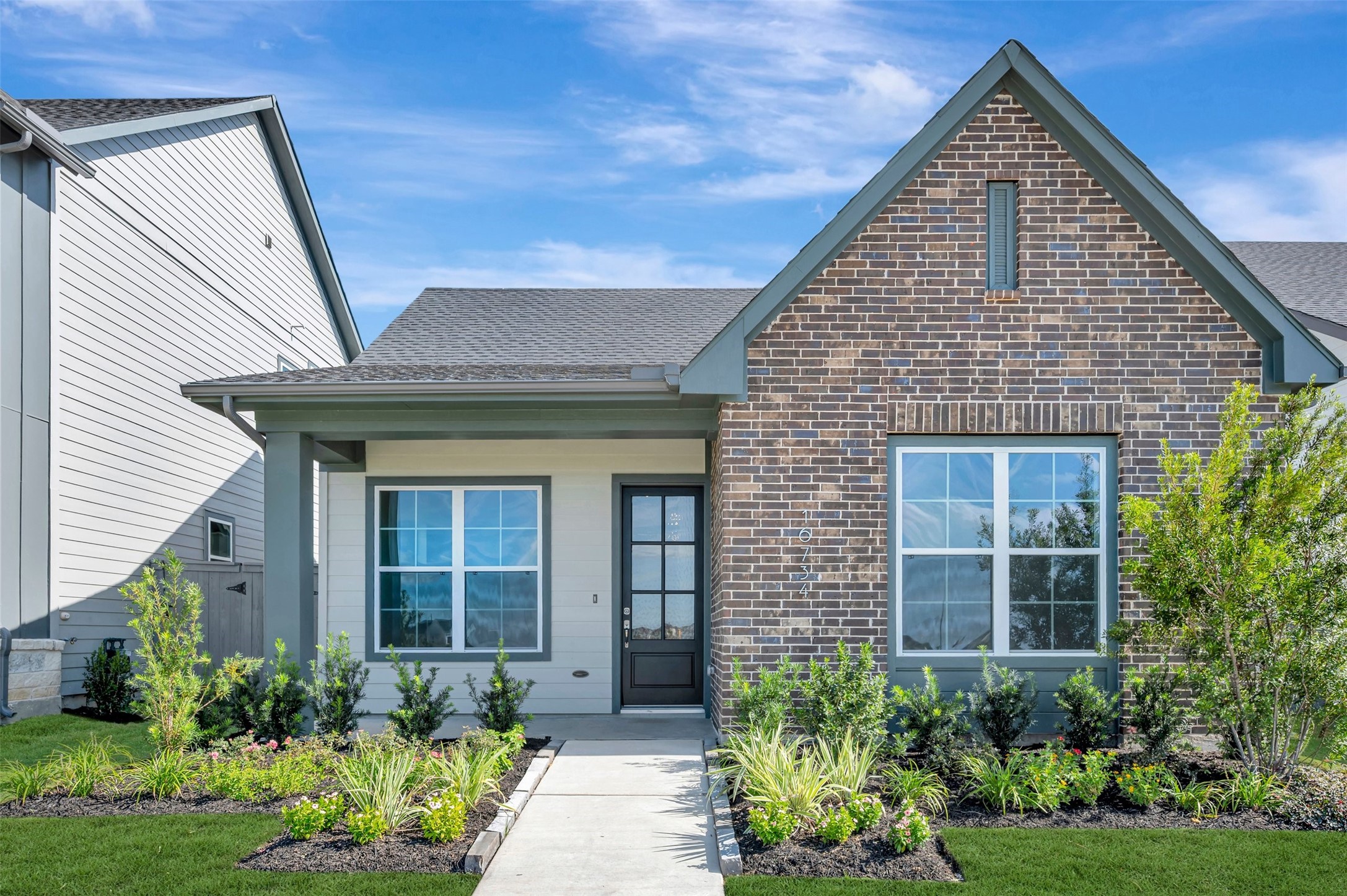 Welcome to The Brighnam by David Weekley Homes. Move-In Ready Now! Welcome to The Brighnam by David Weekley Homes. Move-In Ready Now!
