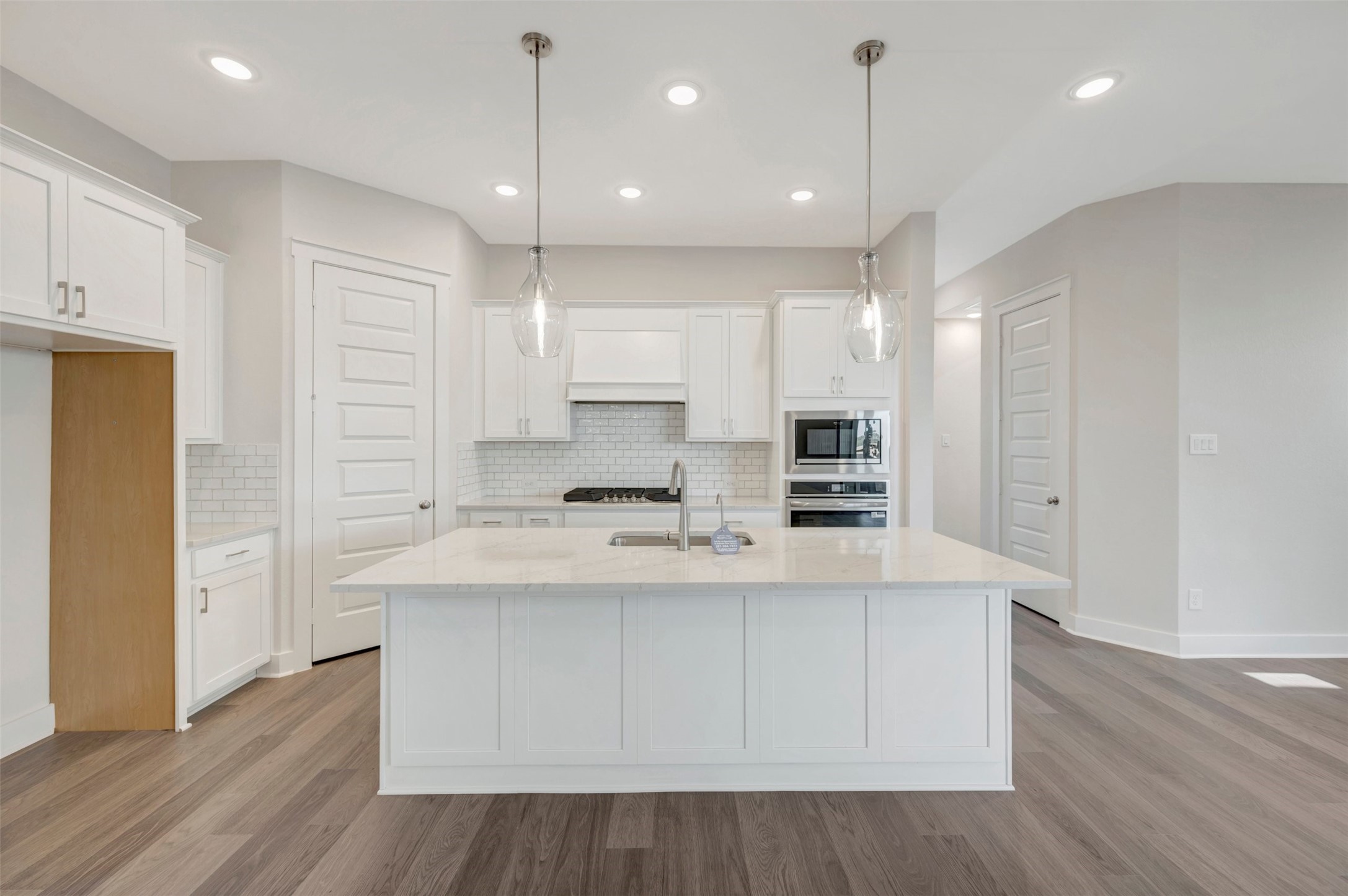 16734 Vibrant Avenue, Hockley, TX 77447