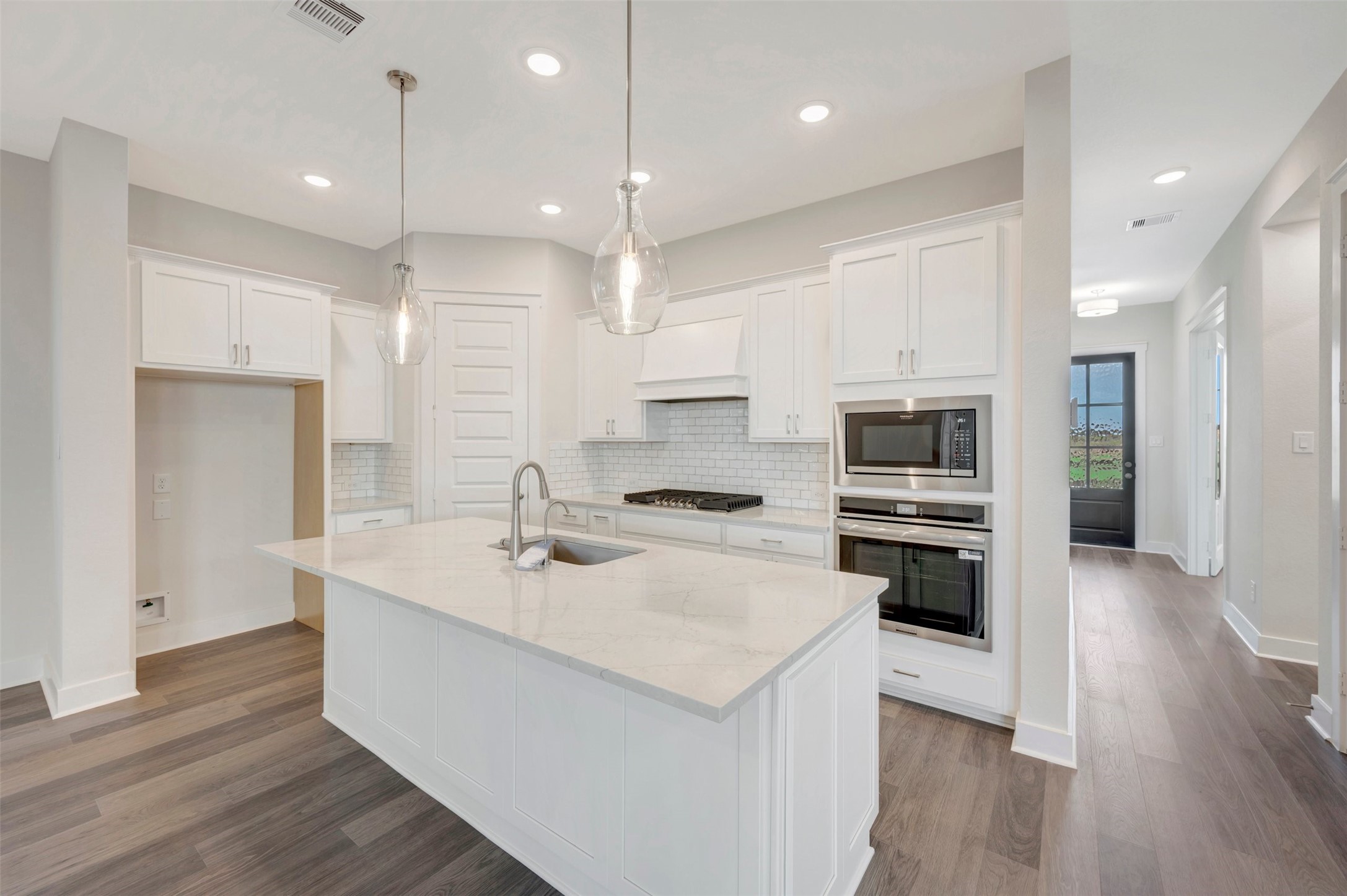 16734 Vibrant Avenue, Hockley, TX 77447
