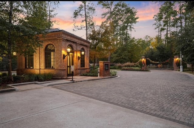 138 Royal Palm Avenue, Montgomery, TX 77316
