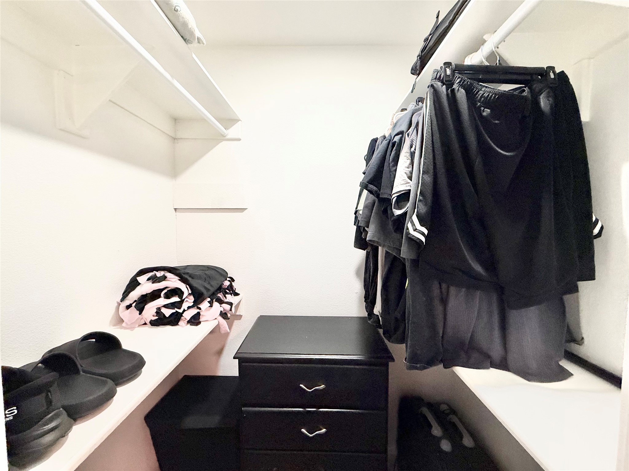 Closet for bedroom #3