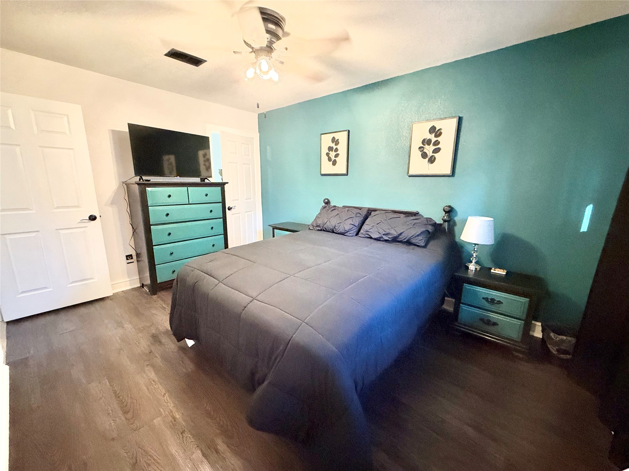 Primary Bedroom with stunning focal wall